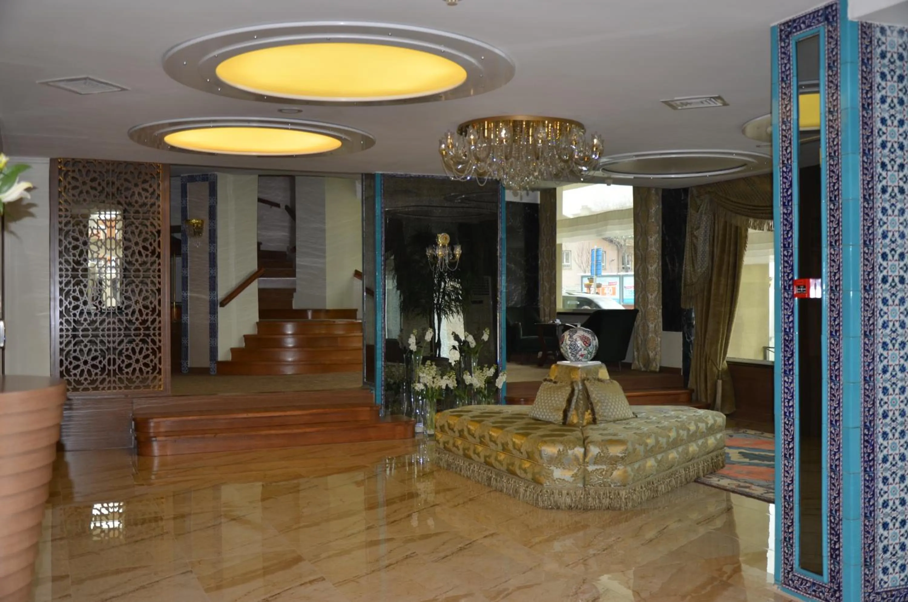 Lobby or reception in Hotel Tilmen