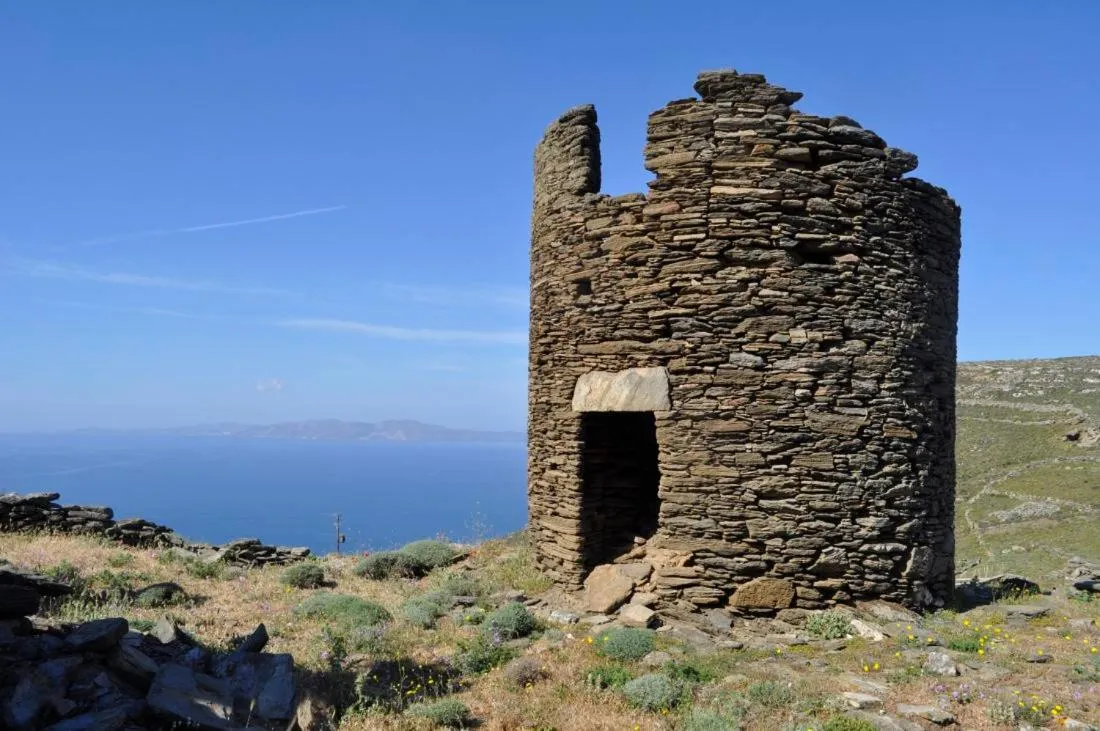 Hiking in Onar Hotel & Suites