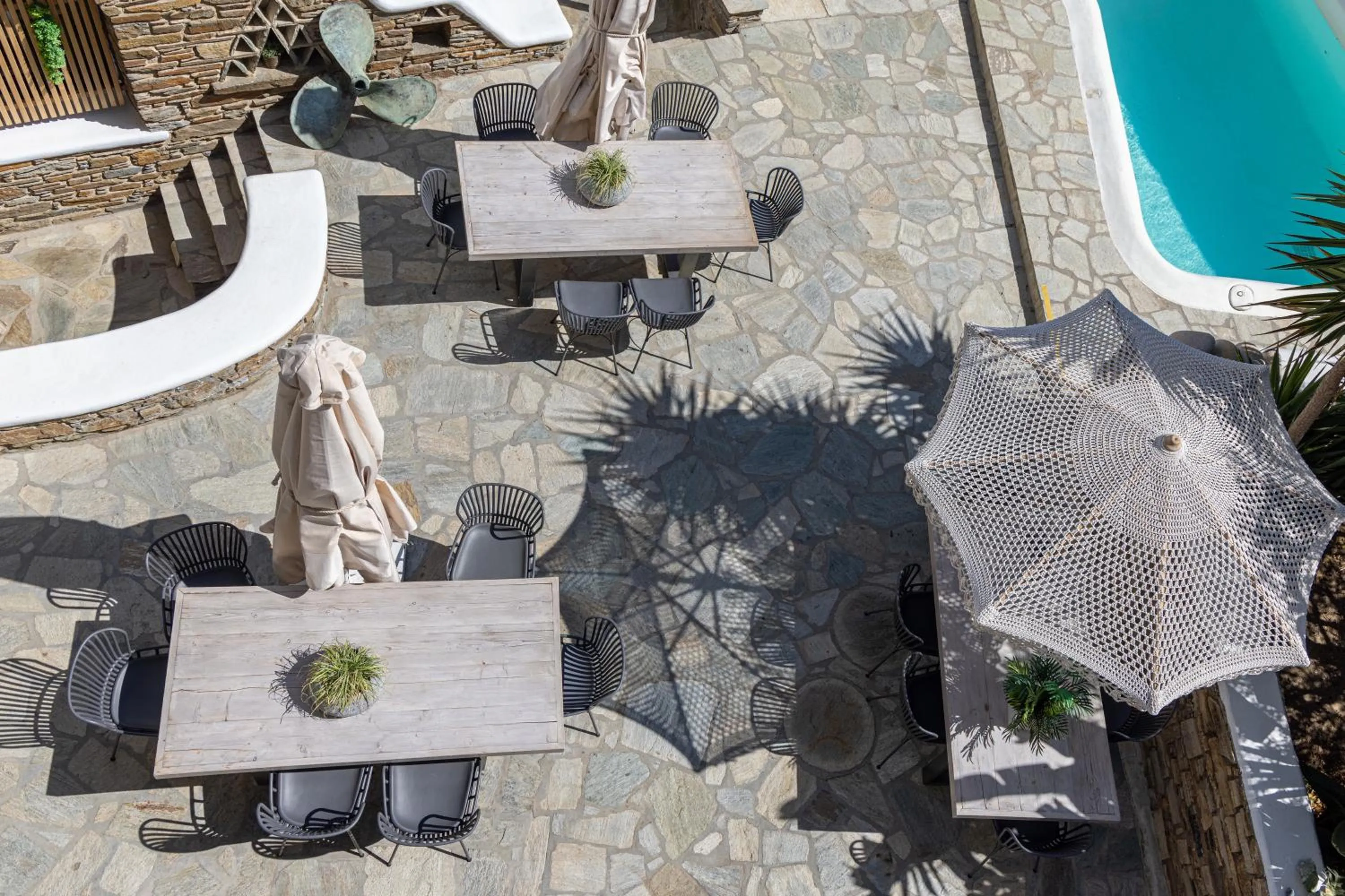 Seating area in Onar Hotel & Suites