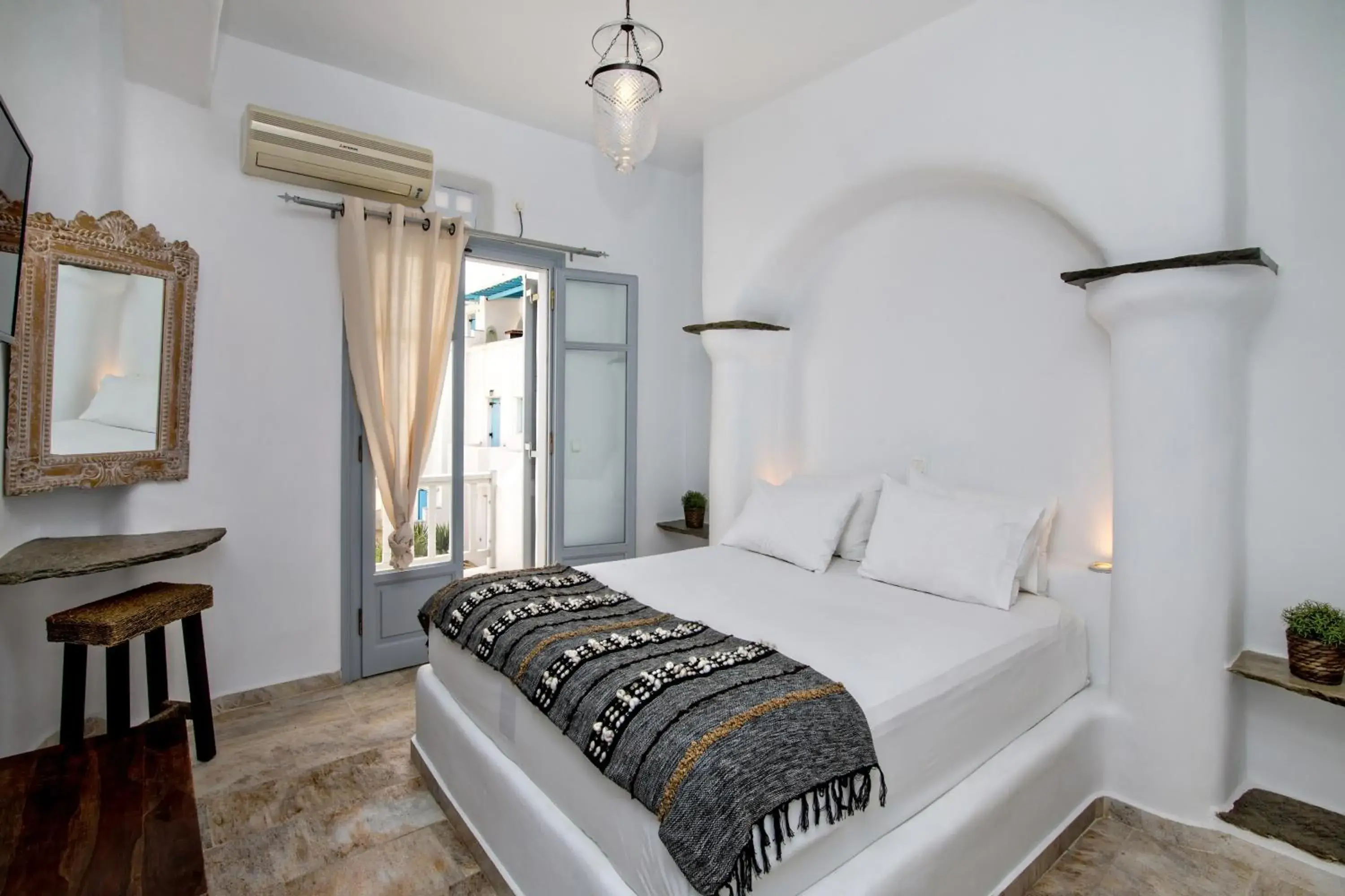 Aegean Suite with Sea View in Onar Hotel & Suites Aegean Suite with Sea View in Onar Hotel & Suites