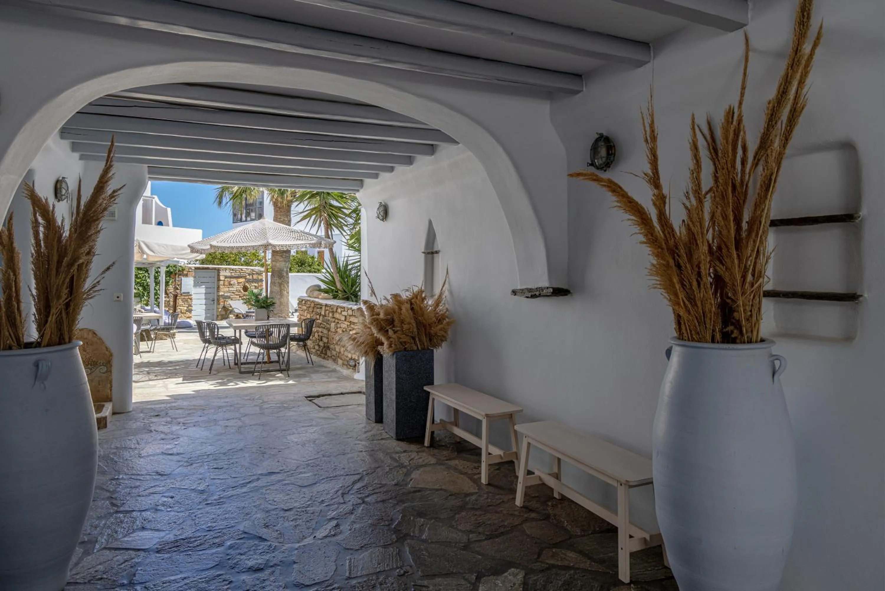 Facade/entrance in Onar Hotel & Suites