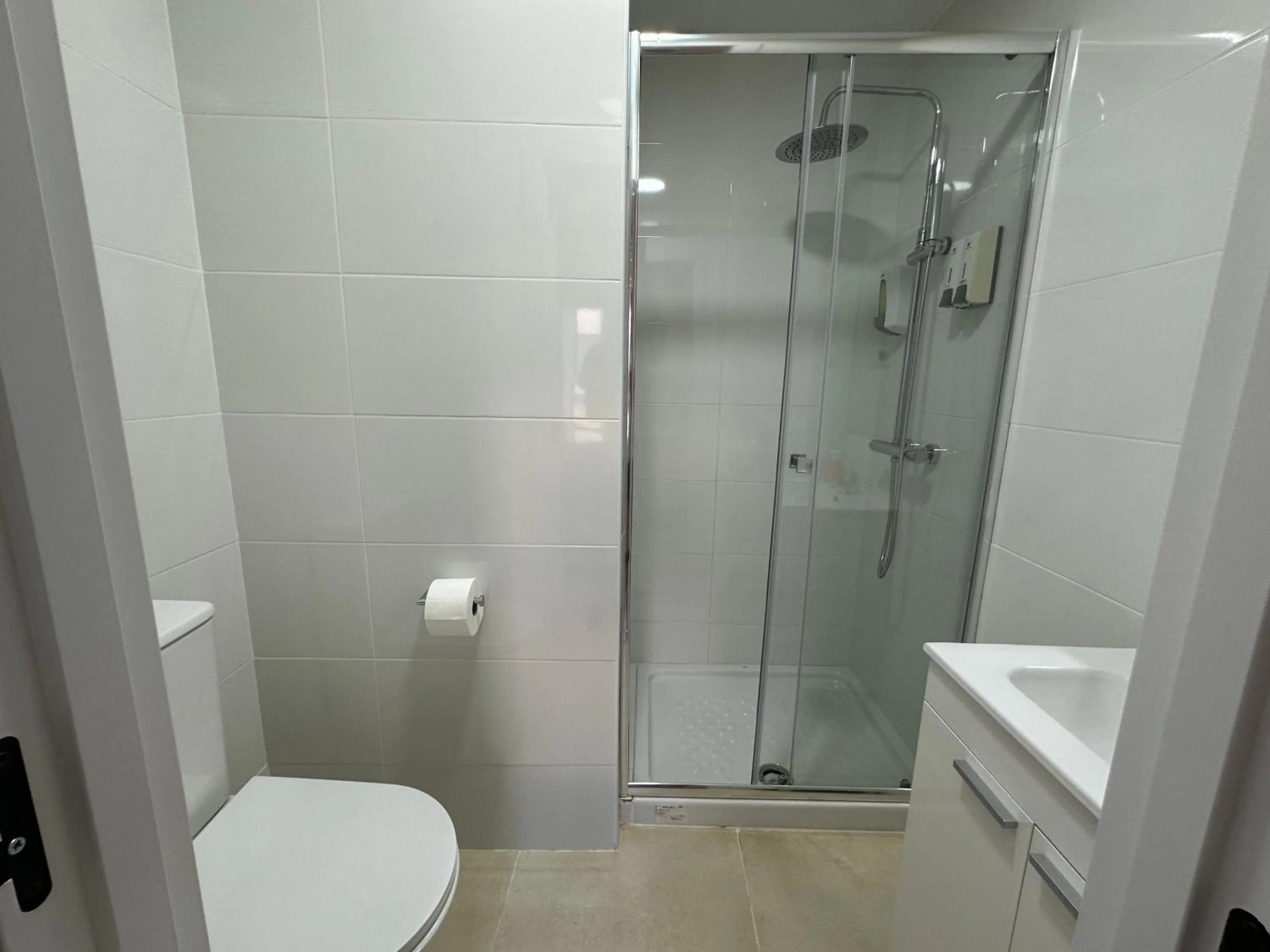 Shower in Hostal Arrate