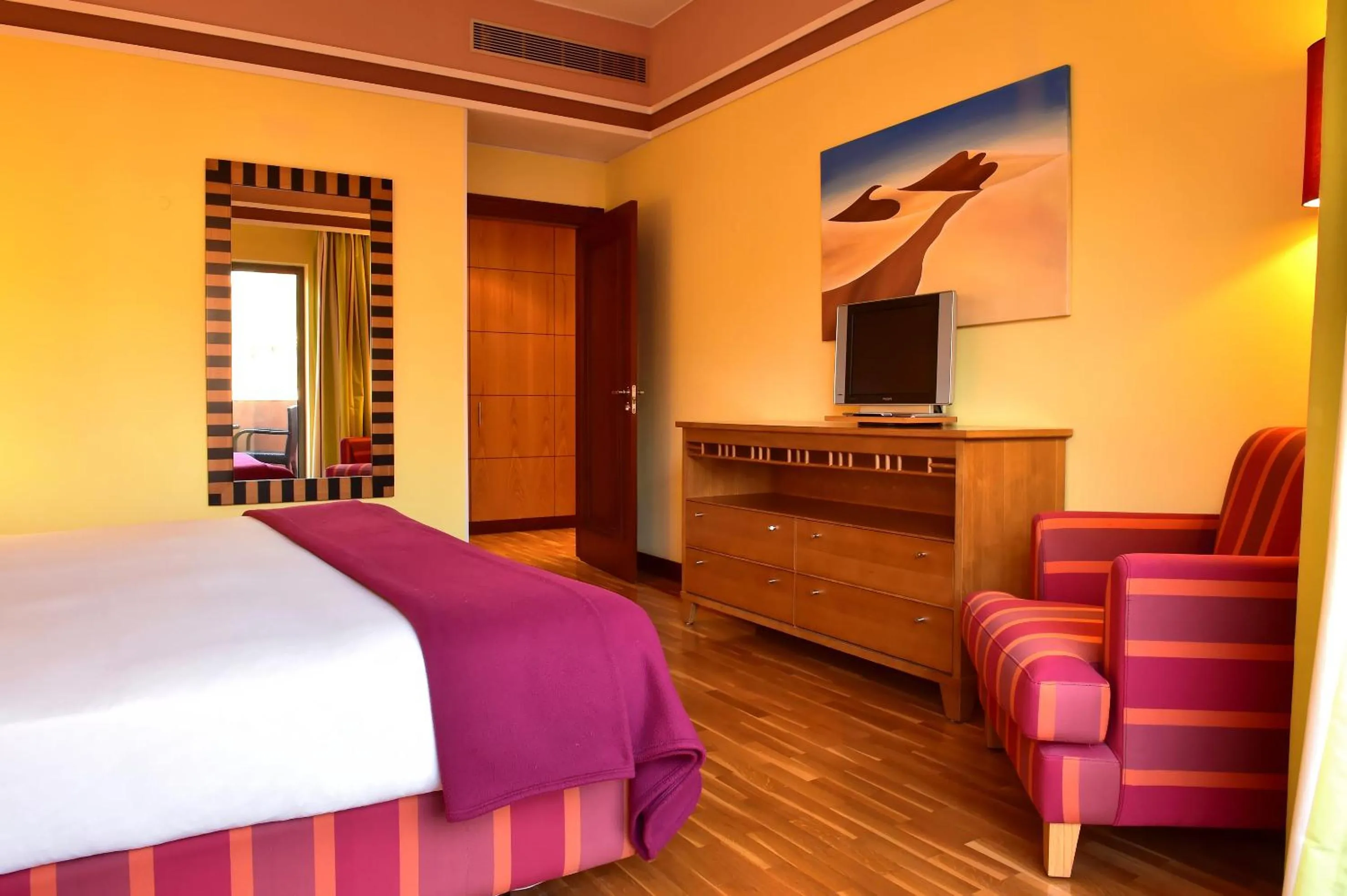 Bed in Pestana Sintra Golf Resort & SPA Hotel