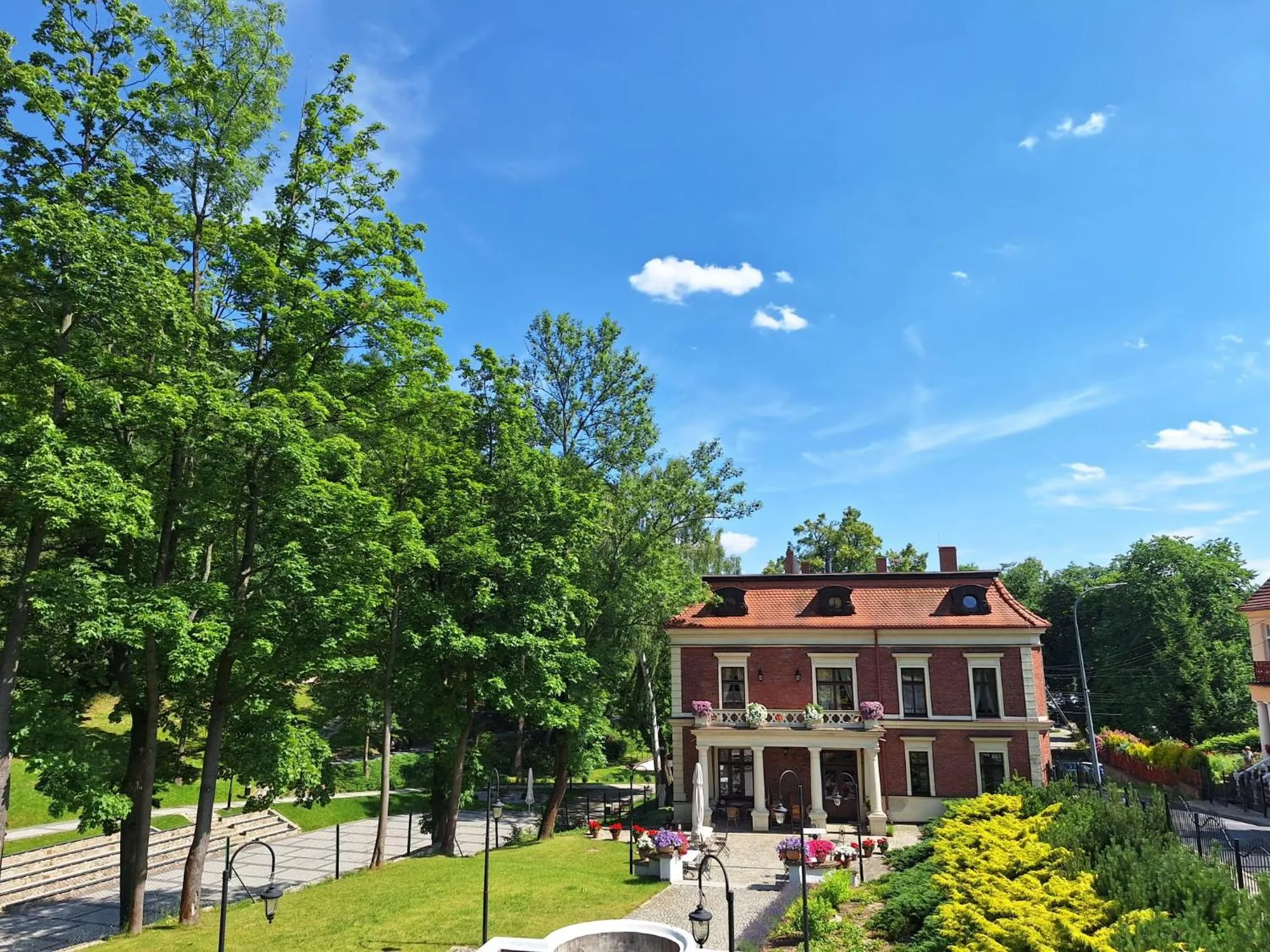 Property building in Hotel Charlotta