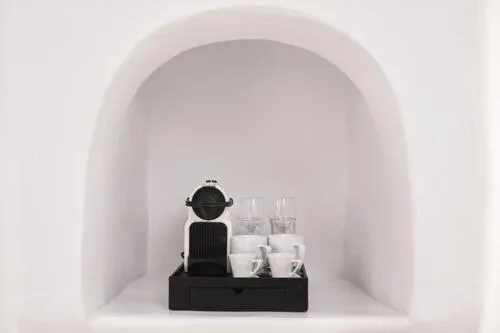 Coffee/tea facilities in Little Venice Suites