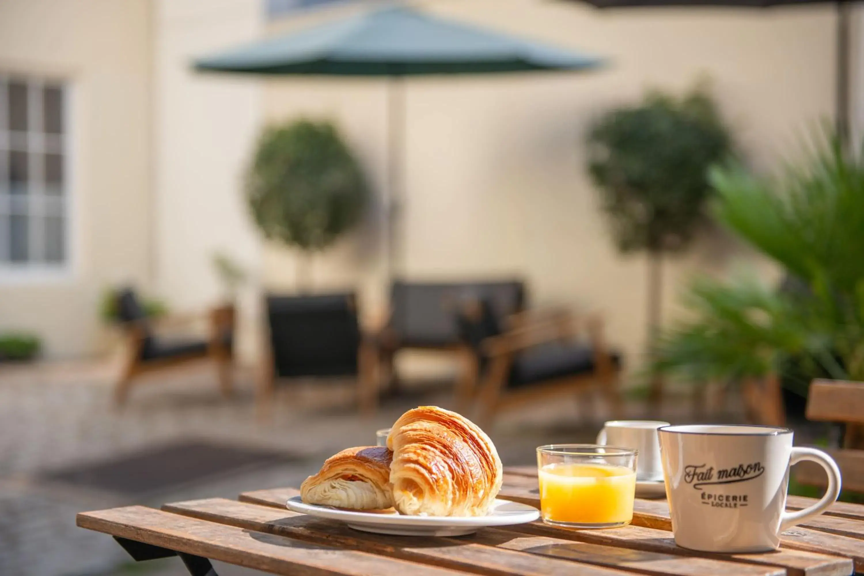Breakfast in Hôtel Helzear Montparnasse Breakfast in Hôtel Helzear Montparnasse