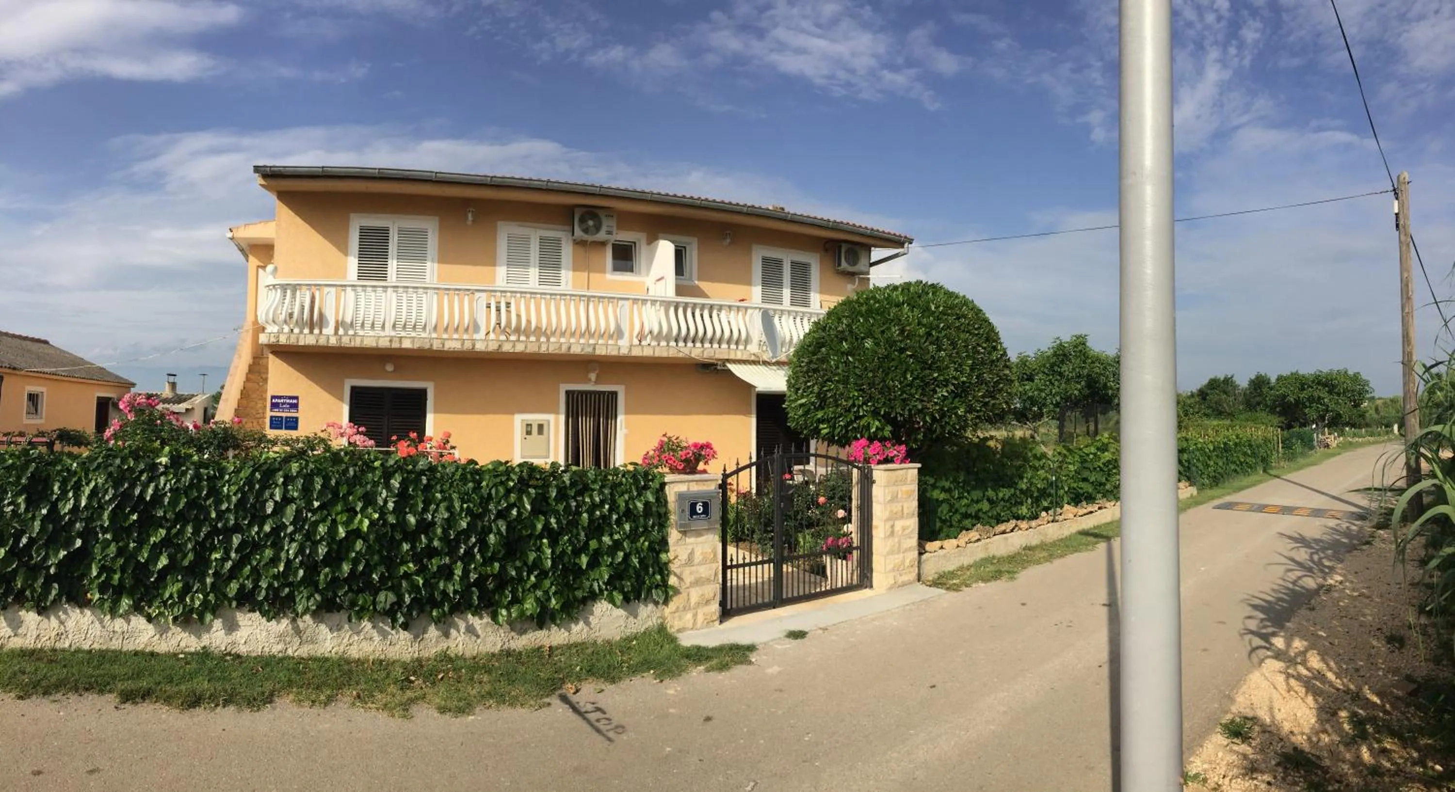 Apartments Lolo