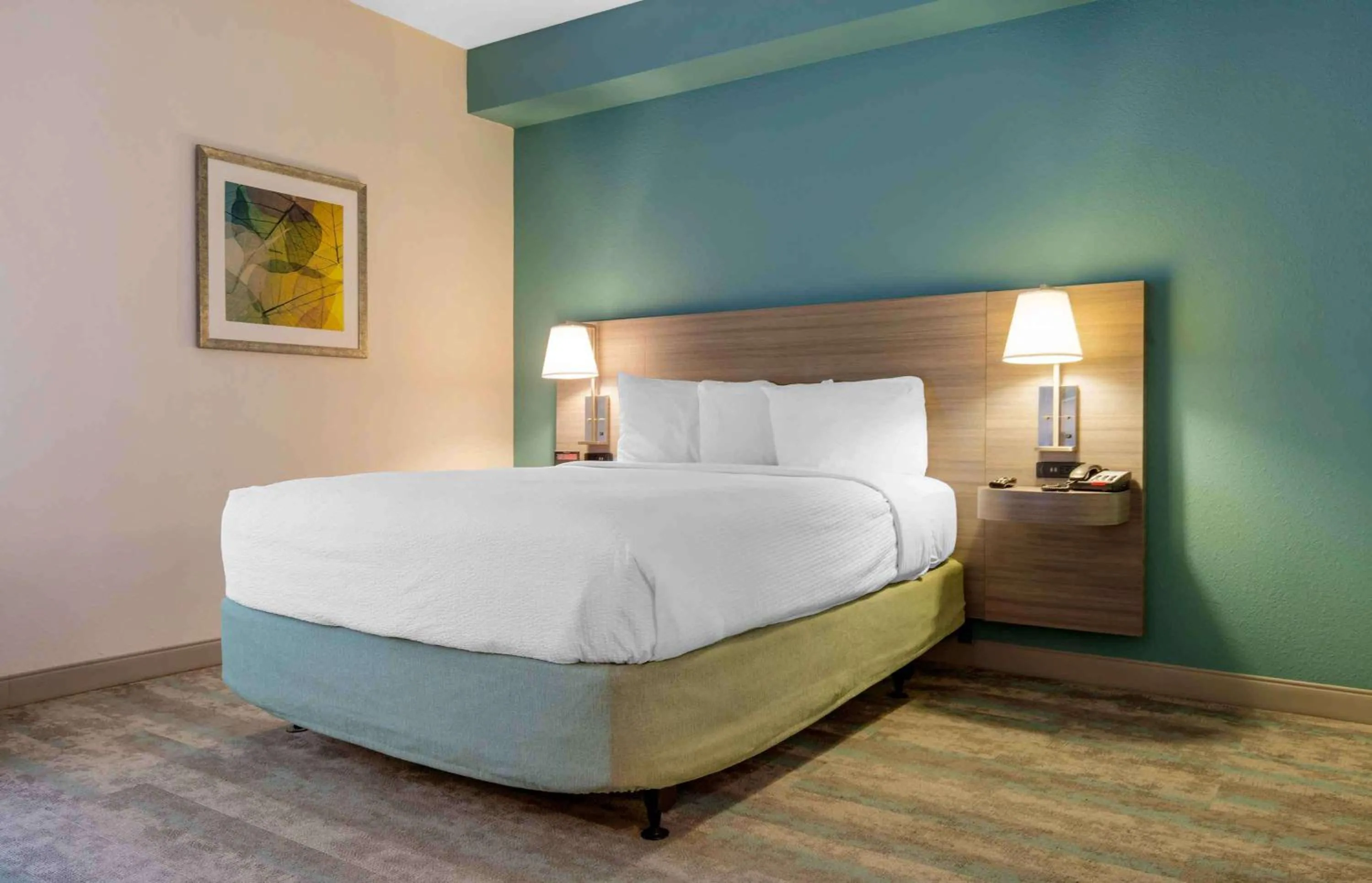 Bedroom, Bed in Extended Stay America Premier Suites - Greenville - Woodruff Road