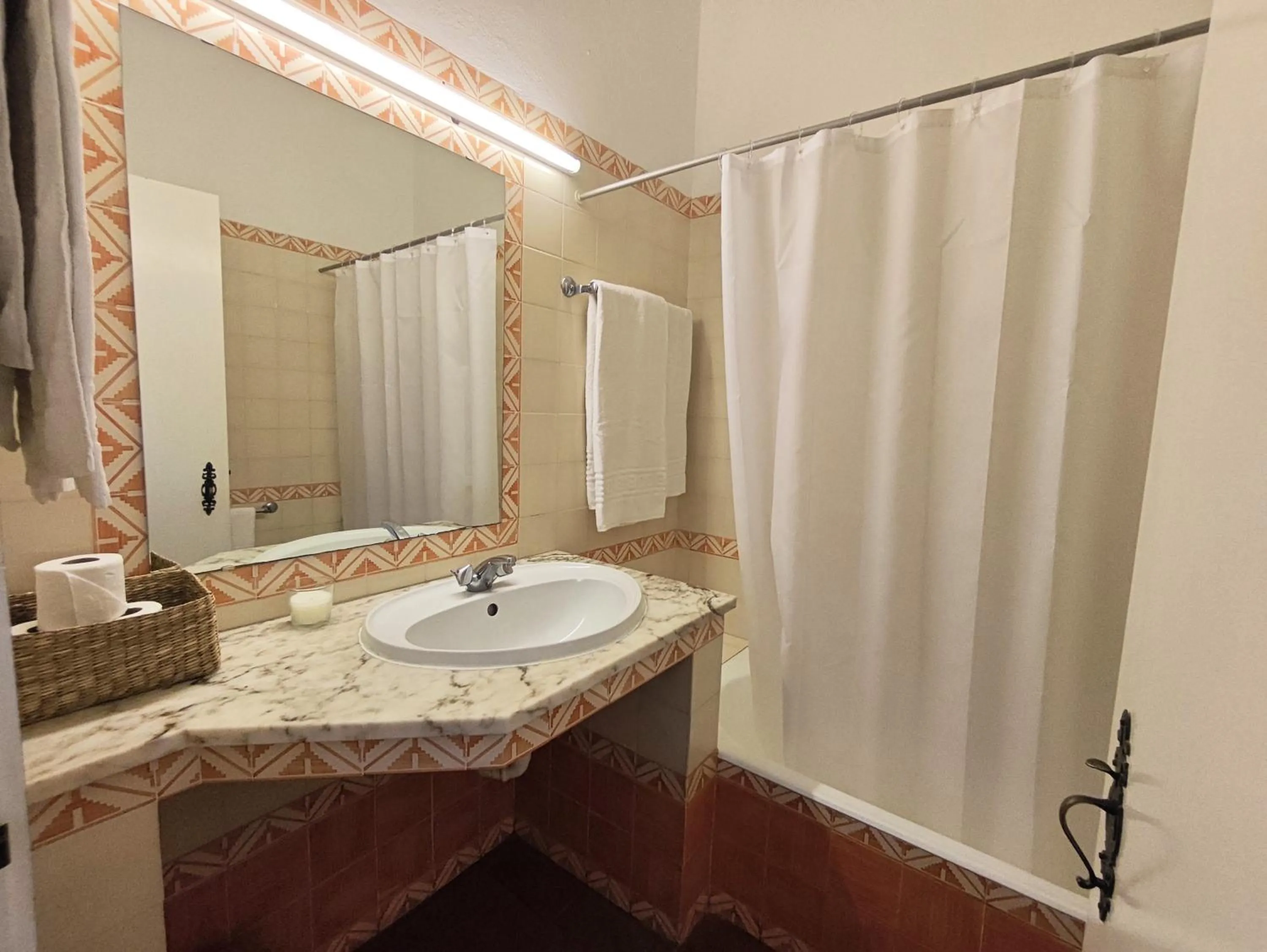 Bathroom in Aldeamento Turistico da Prainha