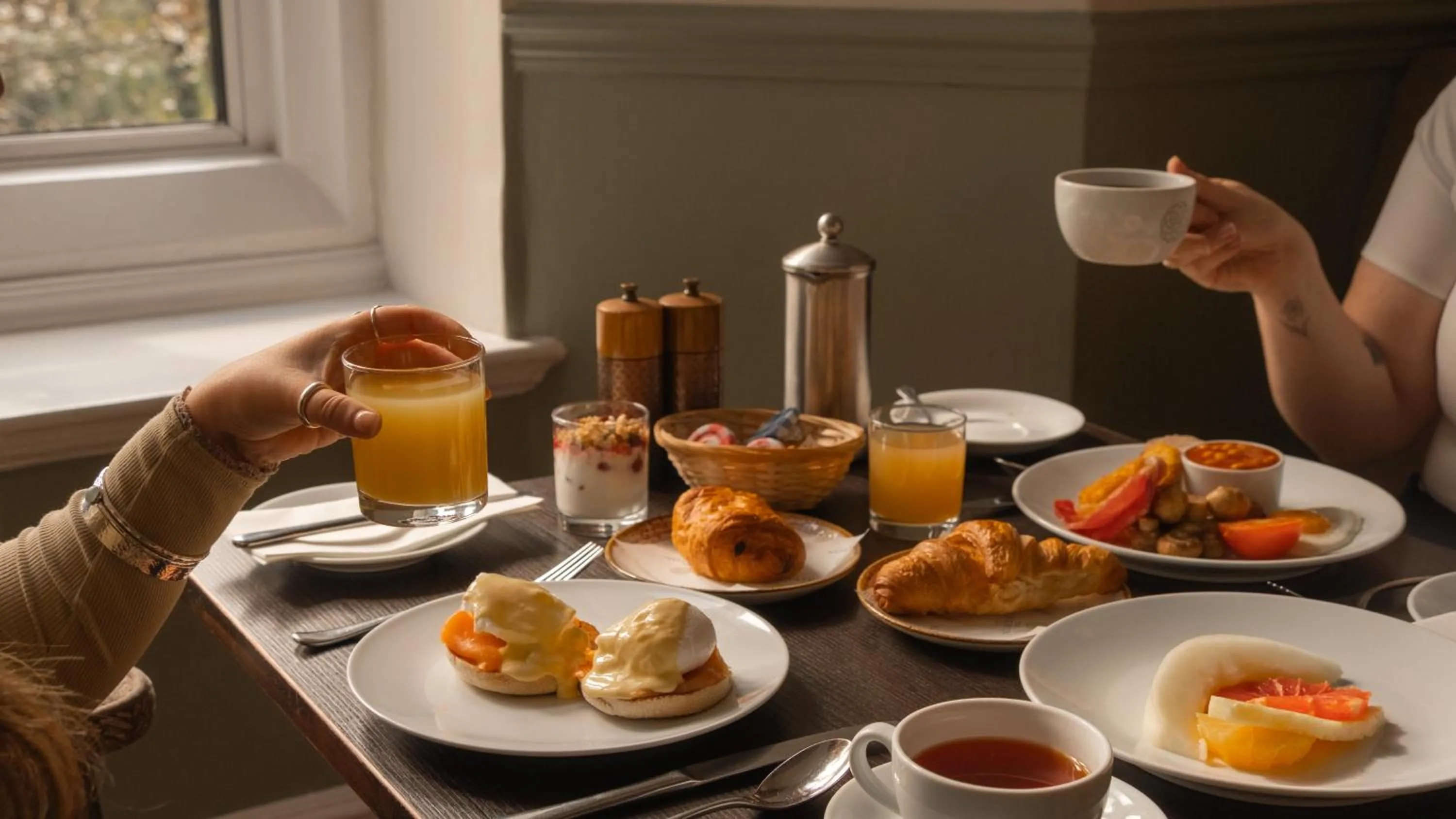 Breakfast in The Alverton