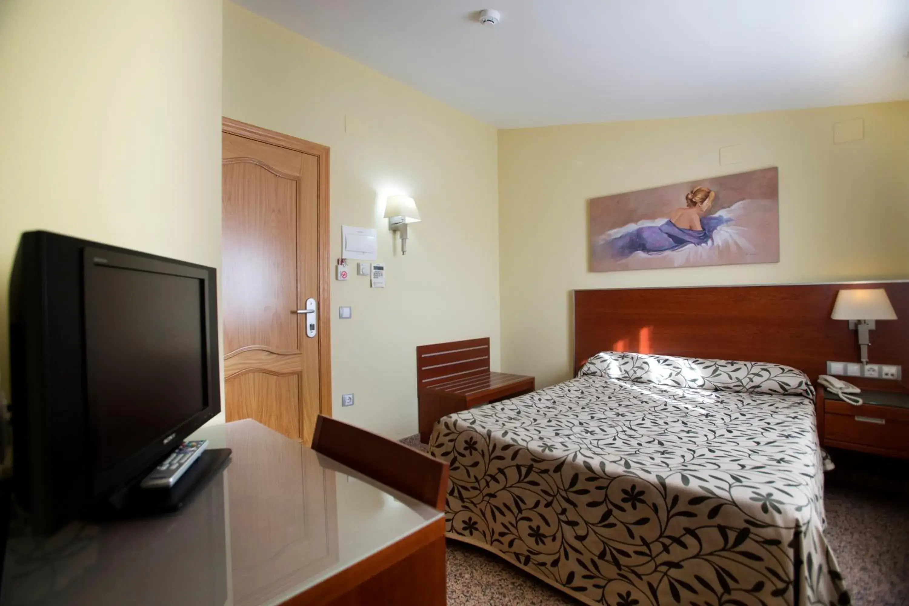 Double Room - single occupancy in Hotel Marivella Double Room - single occupancy in Hotel Marivella