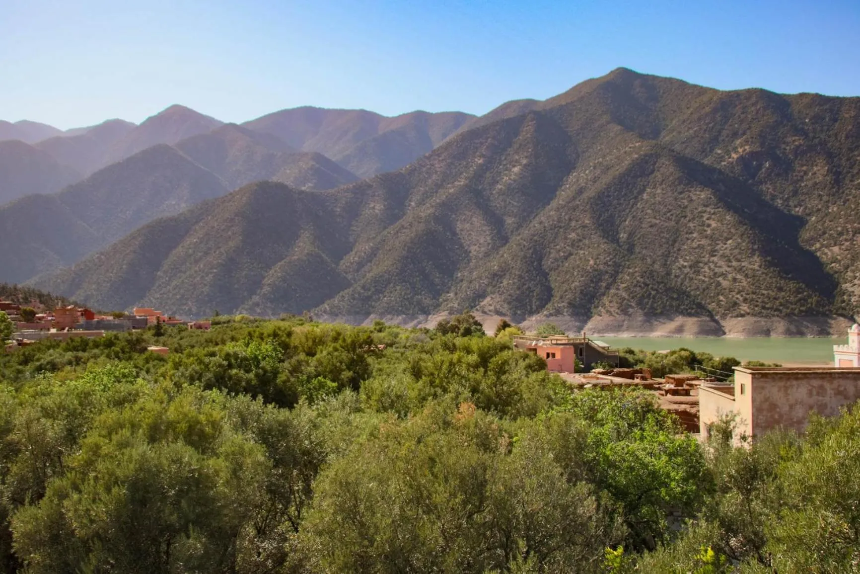 Nearby landmark in Riad Malak