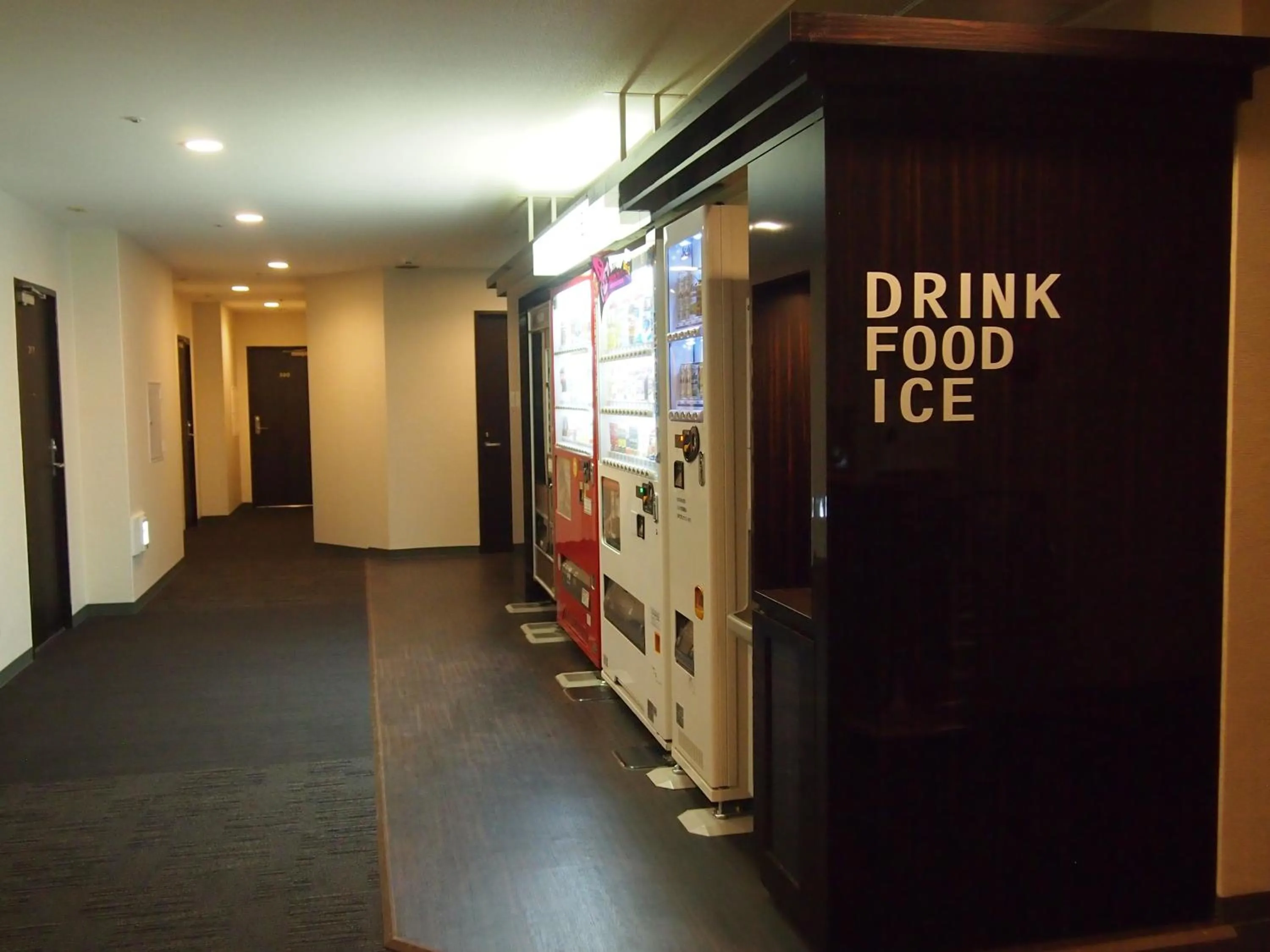 On-site shops in Hotel Taisei Annex