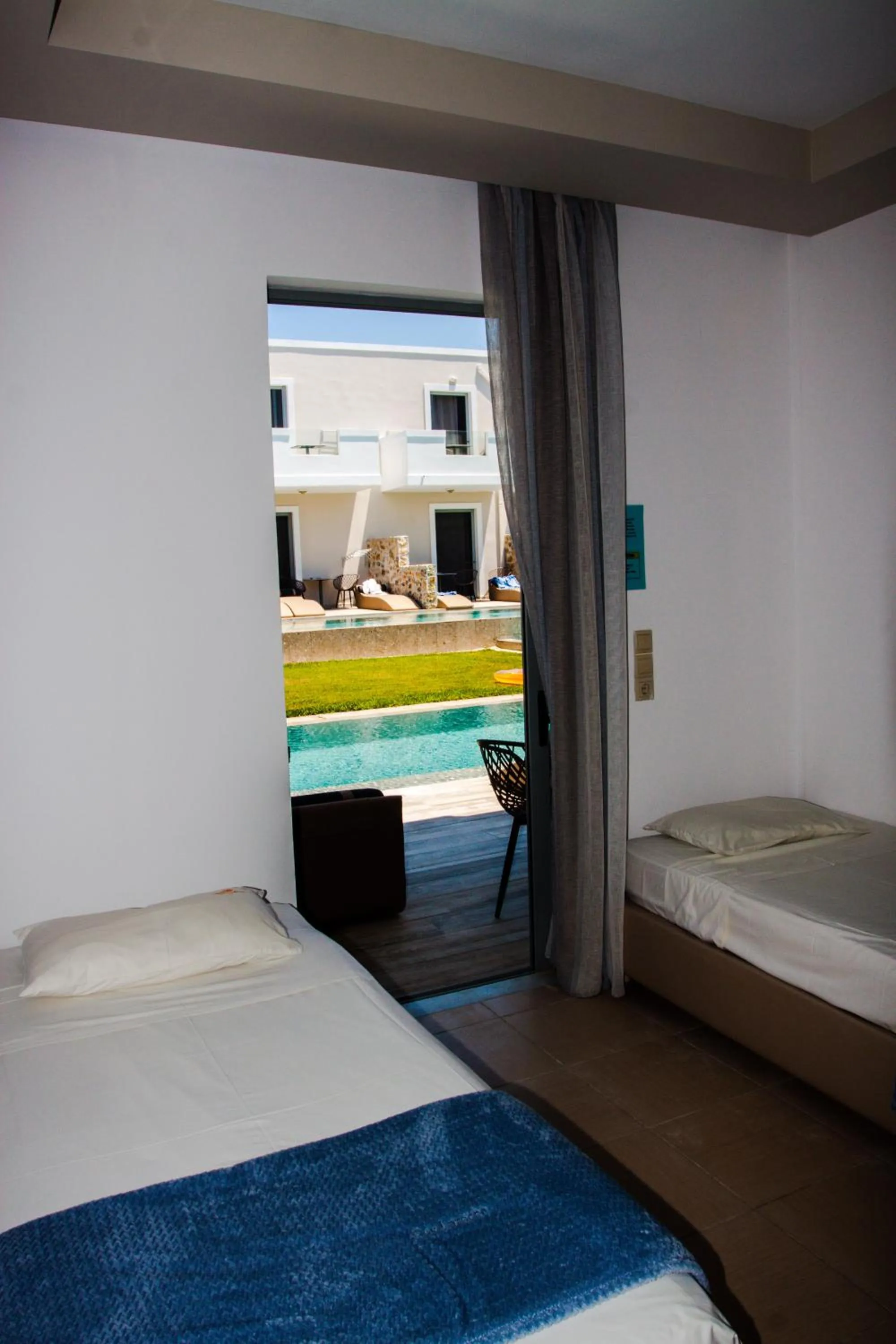 Bedroom, Bed in Sunshine Hotel Tigaki