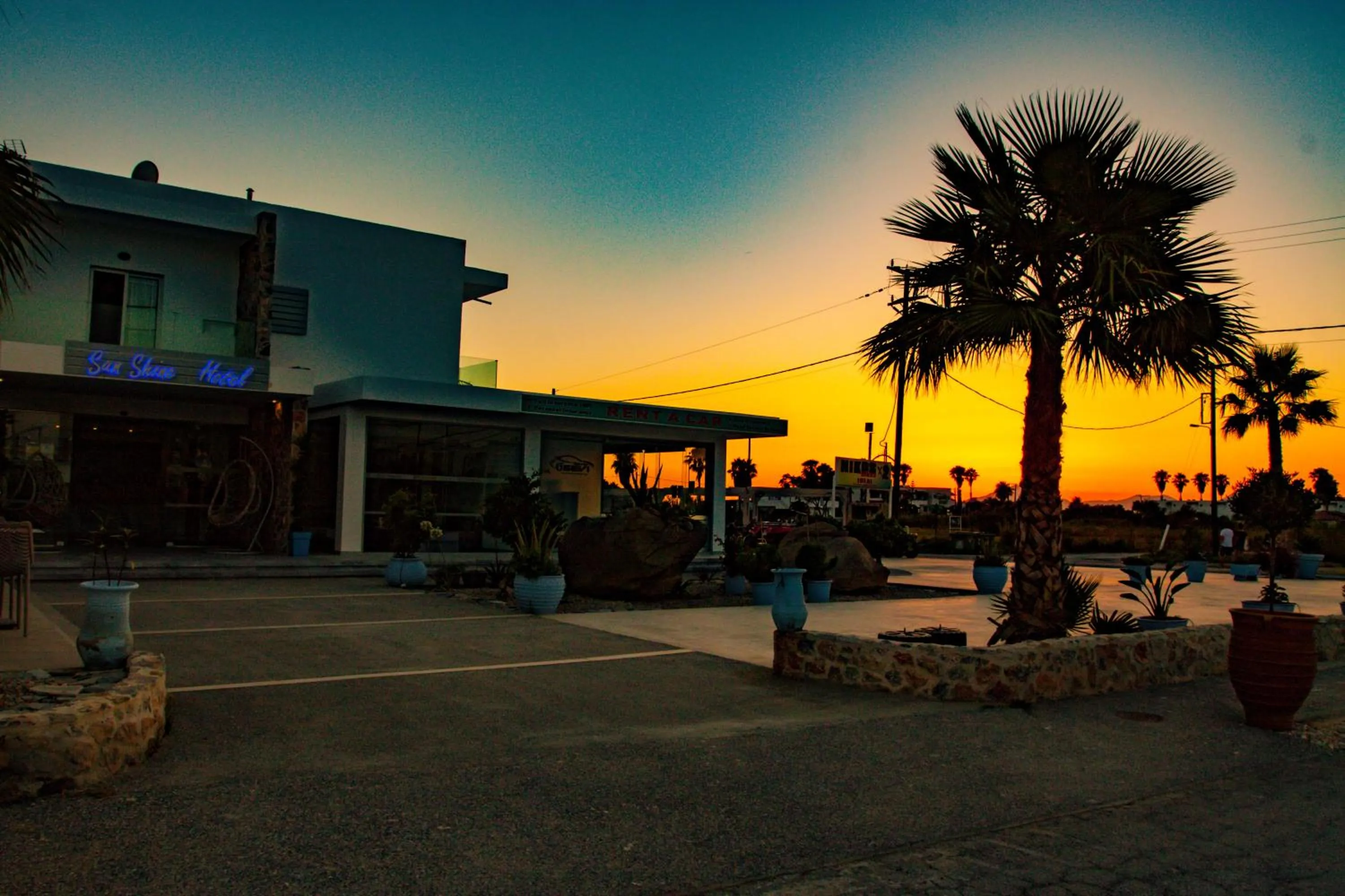 Property building in Sunshine Hotel Tigaki