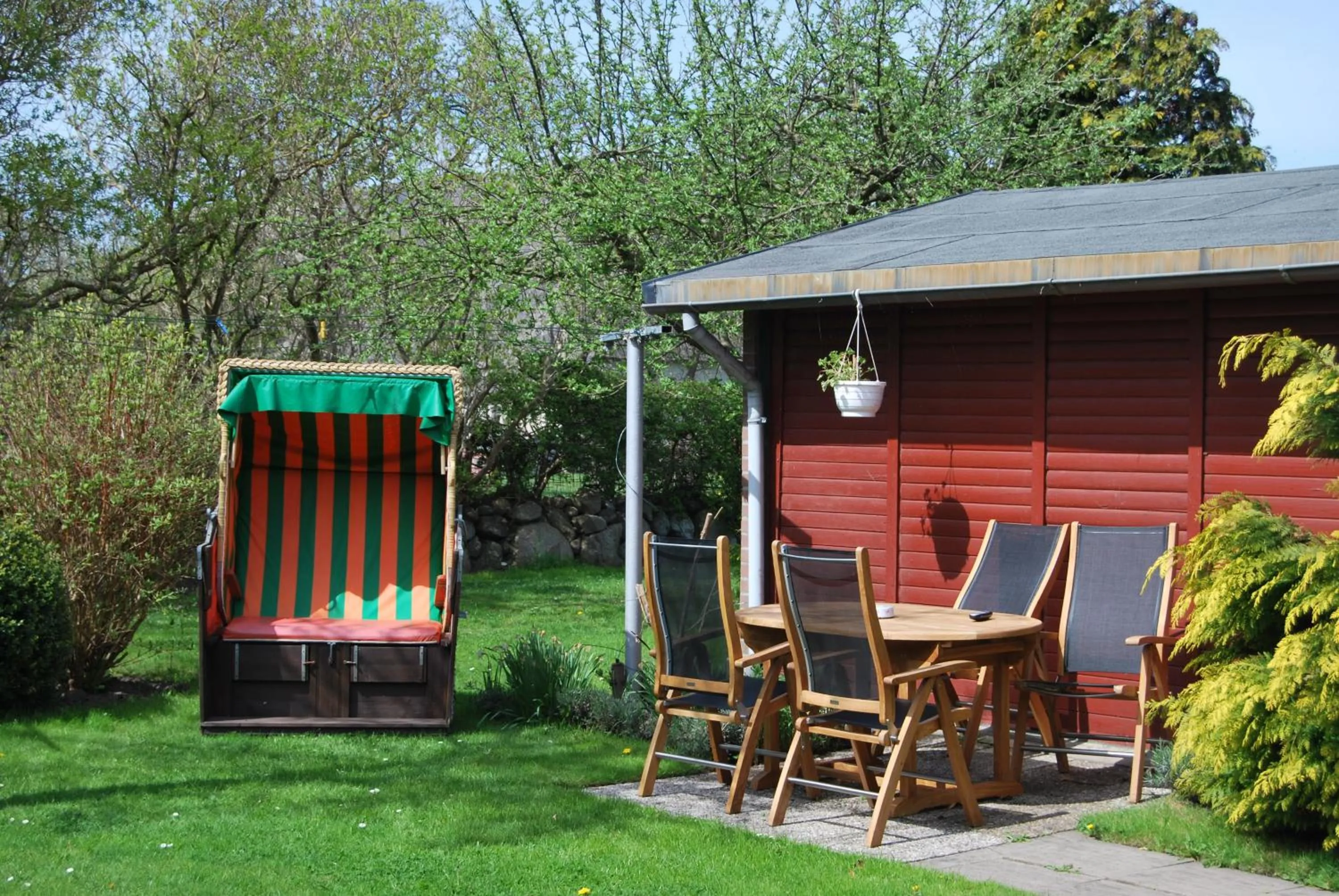Garden in Lindenhof Hotel Garni