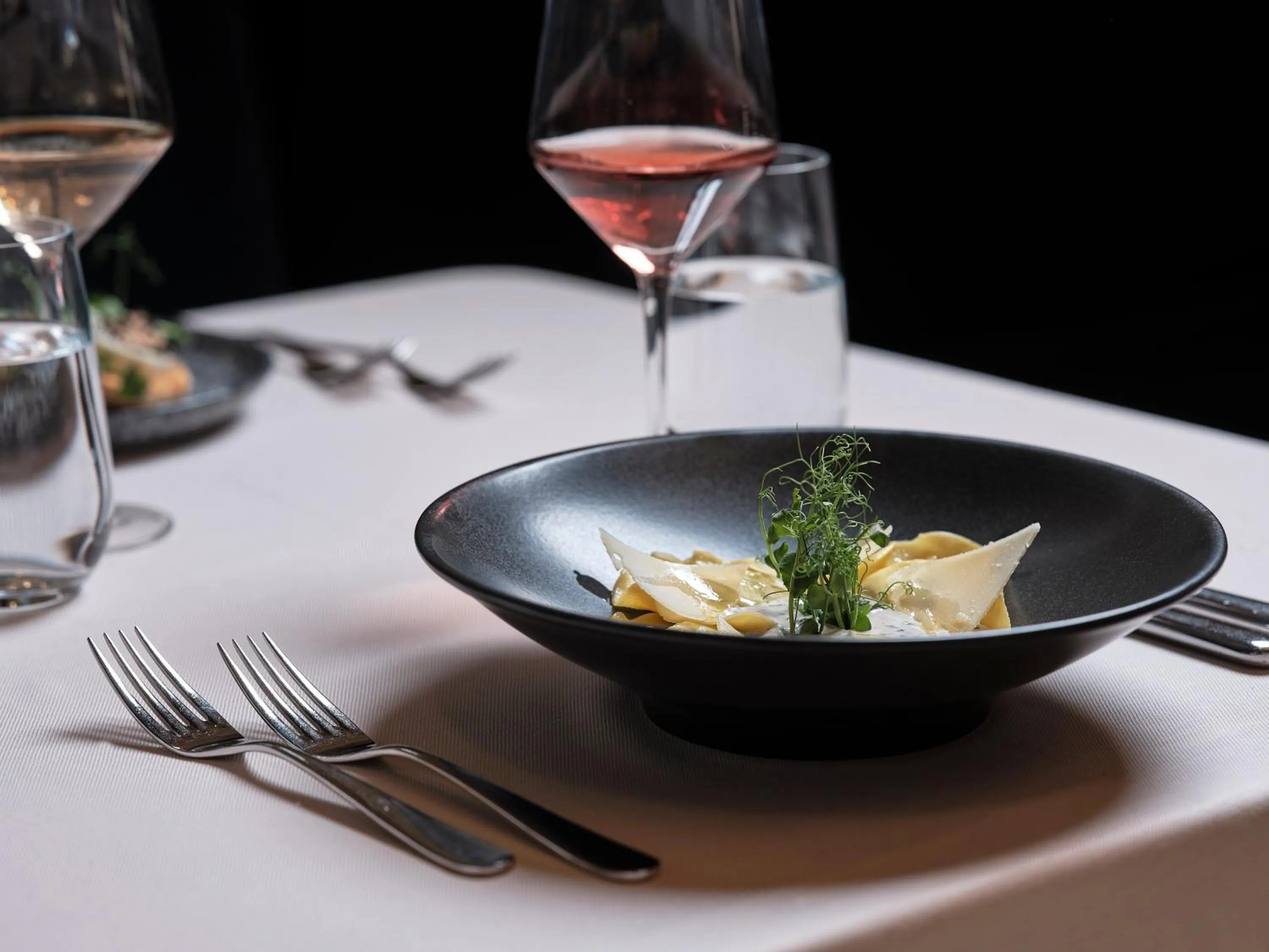 Food and drinks in Hotel Capital