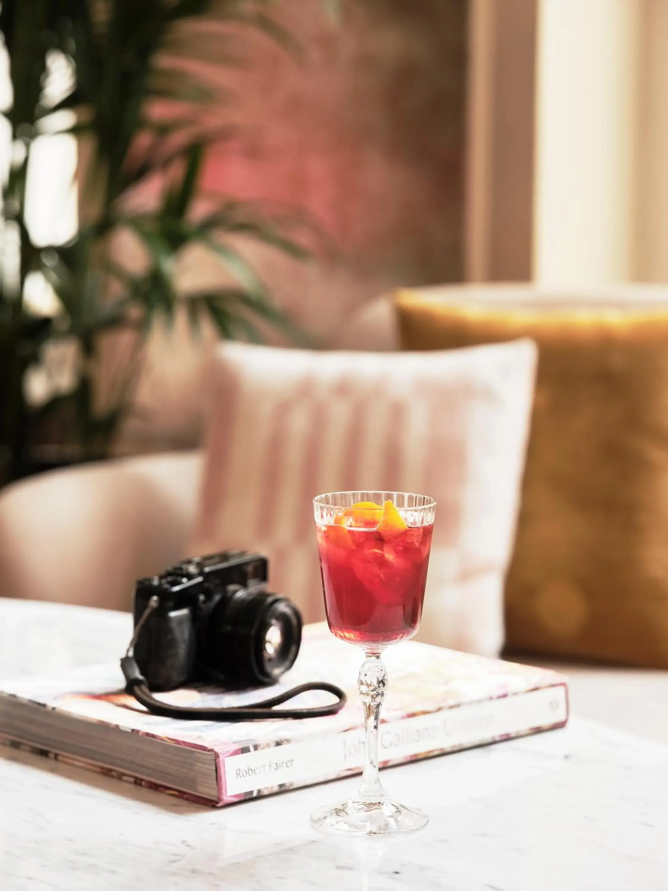 Lounge or bar in Hotel Capital Lounge or bar in Hotel Capital