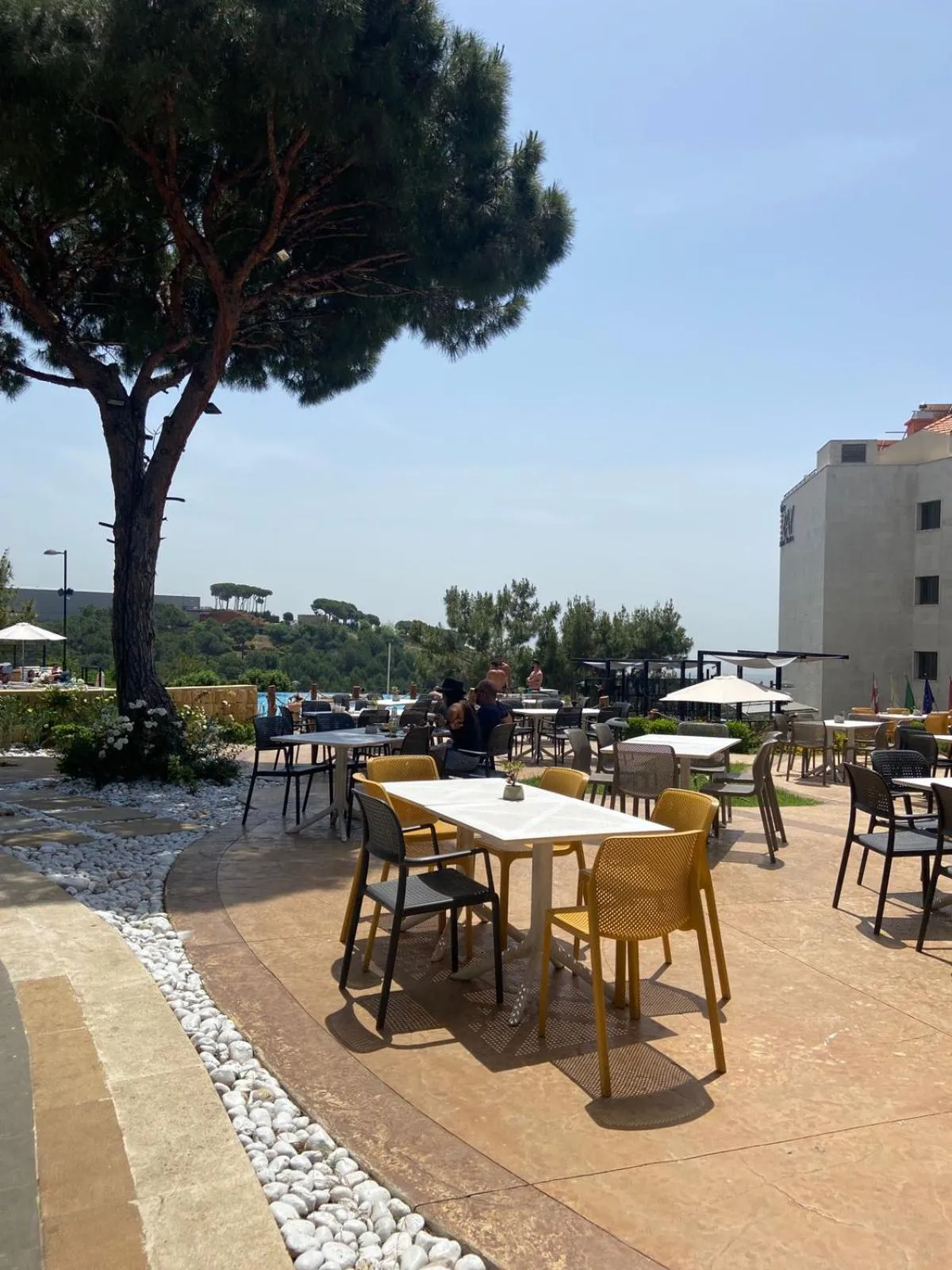 Patio in The Ray Hotel and Studios