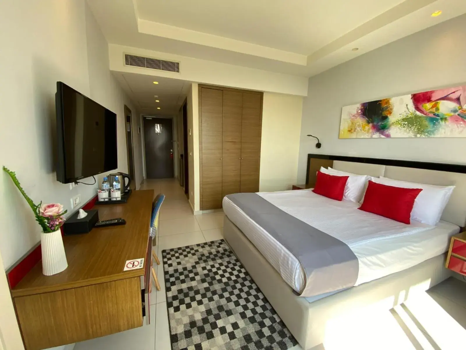 Standard Double Room in The Ray Hotel and Studios Standard Double Room in The Ray Hotel and Studios