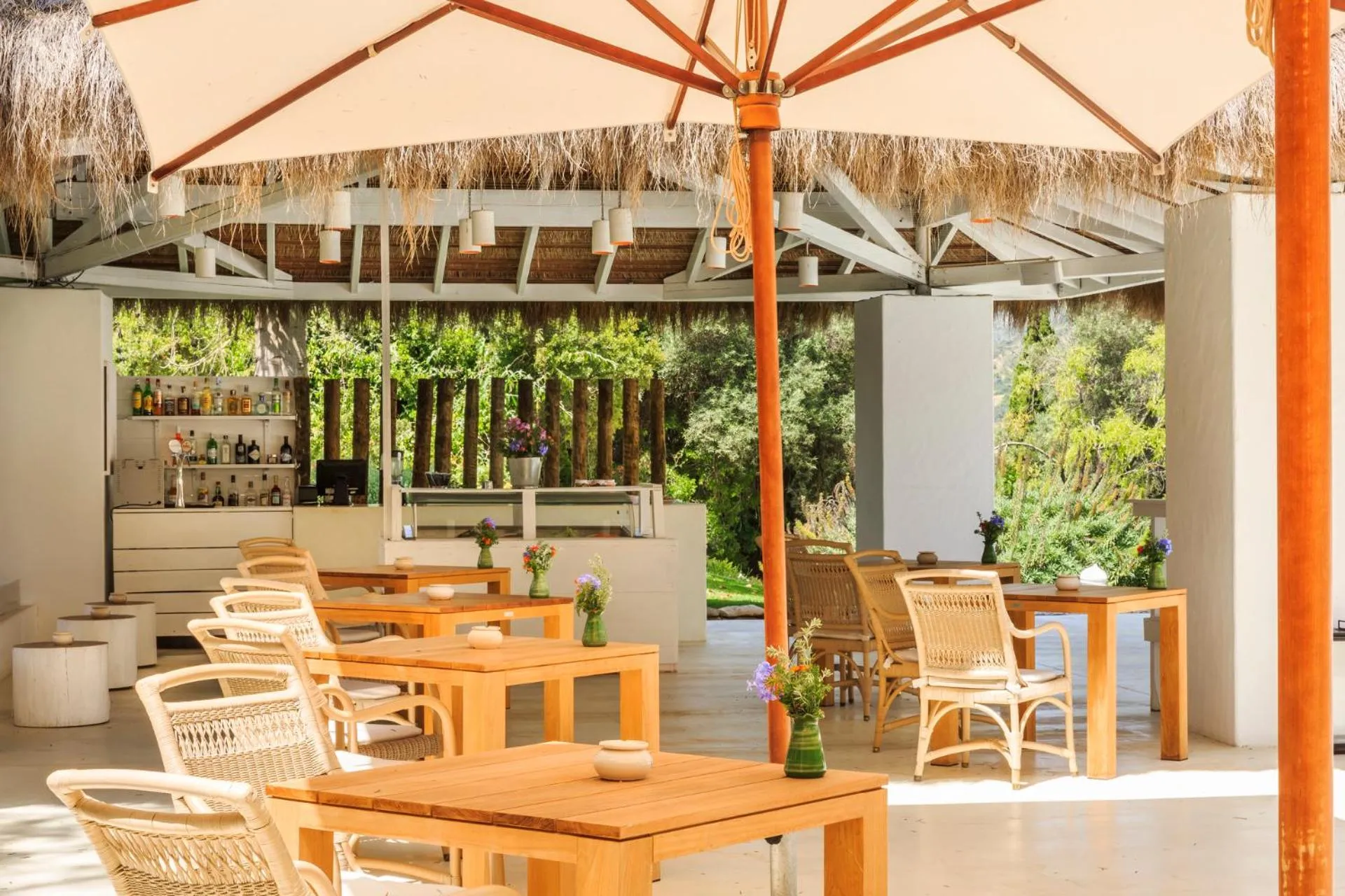 Lounge or bar in Octant Vila Monte