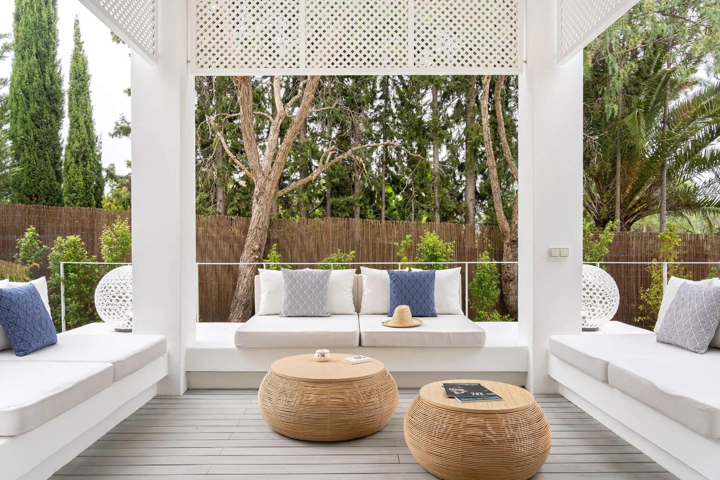 Patio in Octant Vila Monte