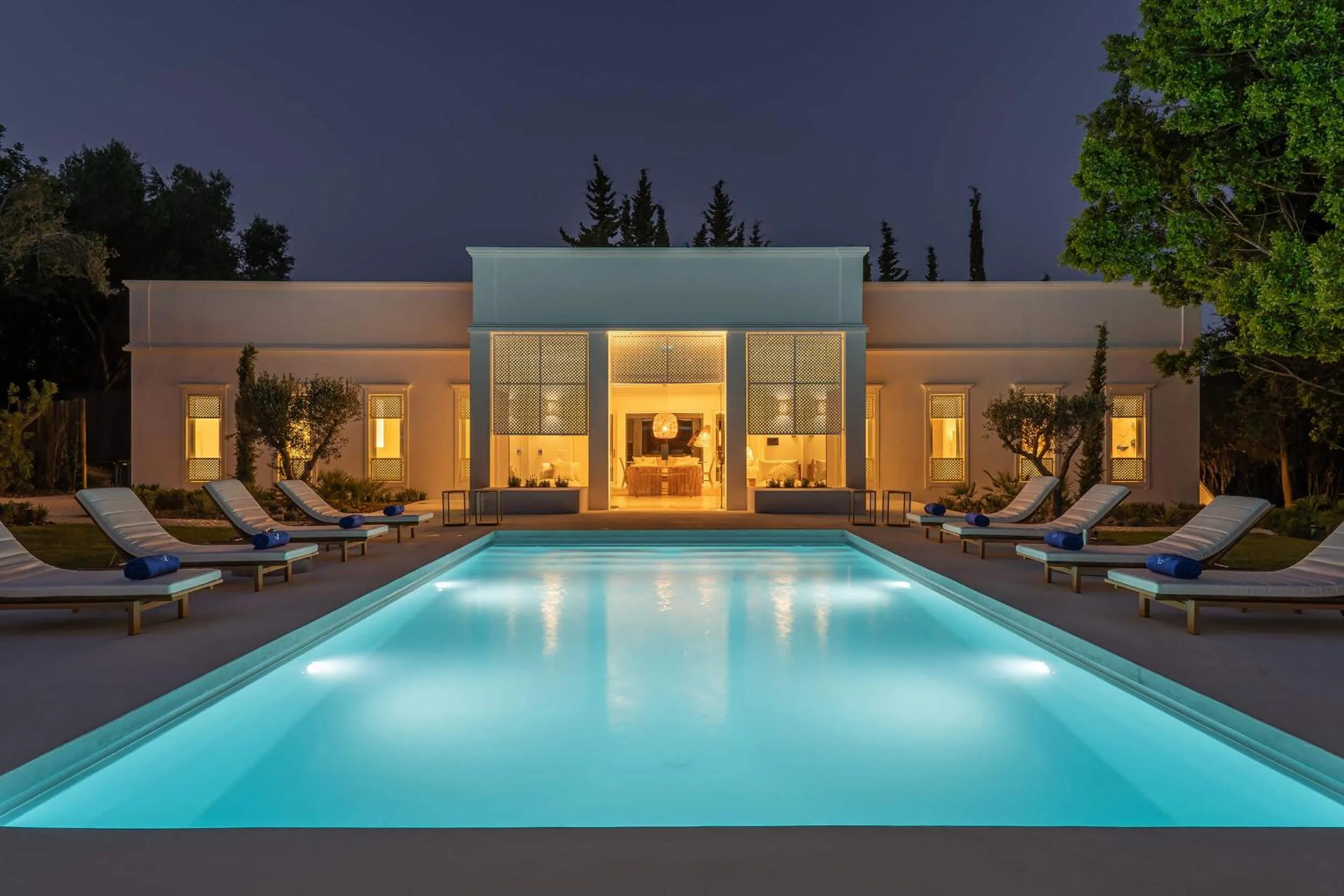 Property building in Octant Vila Monte