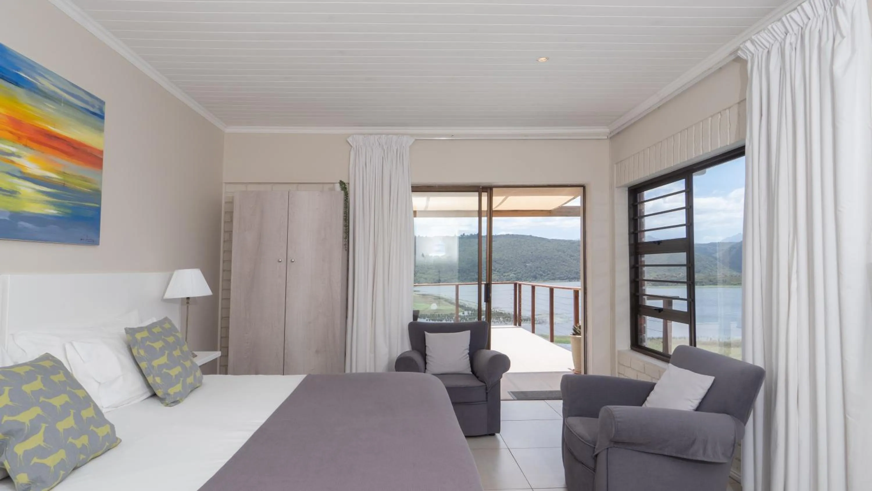 Photo of the whole room, Bed in Interlaken Guest House