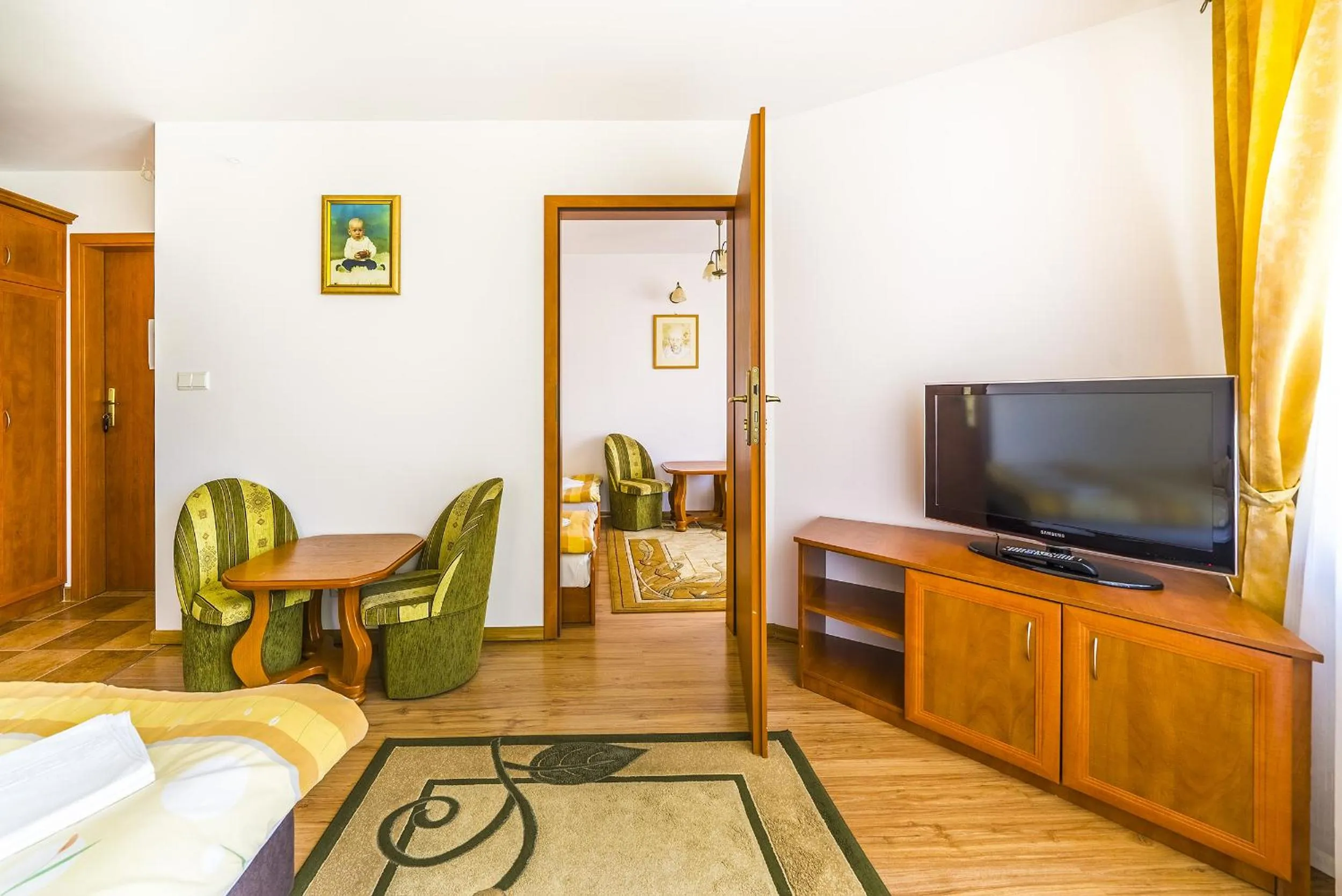 TV and multimedia in Willa Aleksander