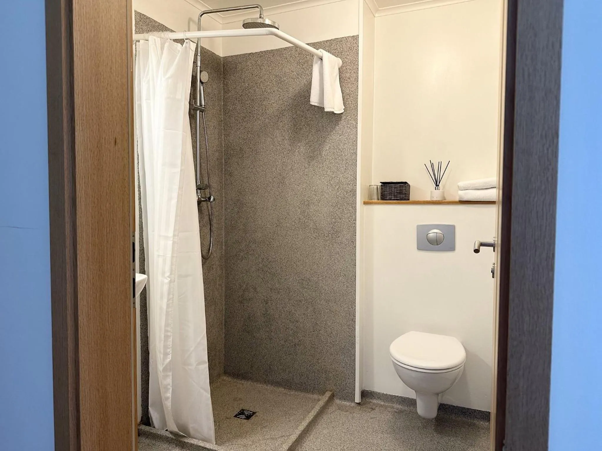 Bathroom in ALBERT Guesthouse