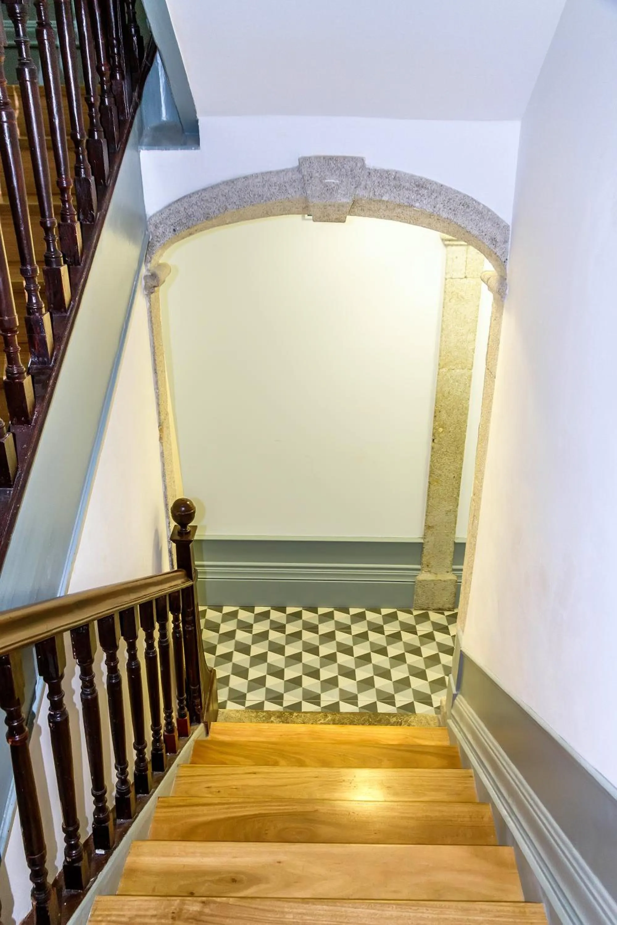 Facade/entrance in InSitu Formosa 168 by Guestify