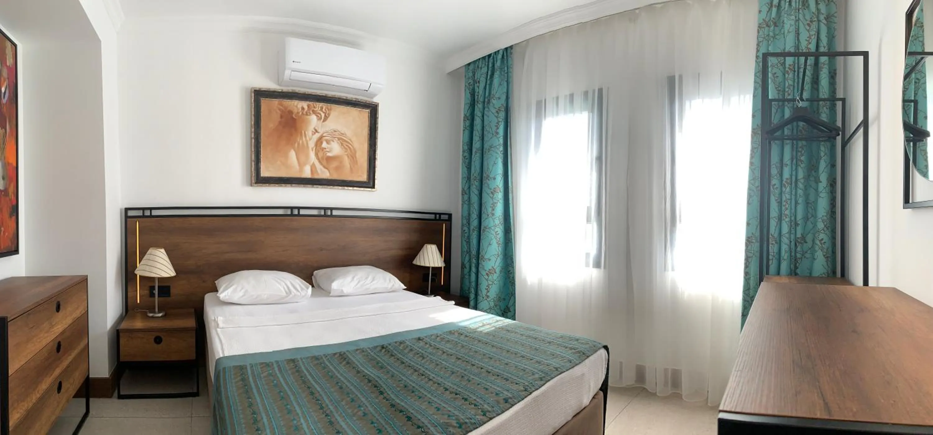 Bed in Bitez Garden Life