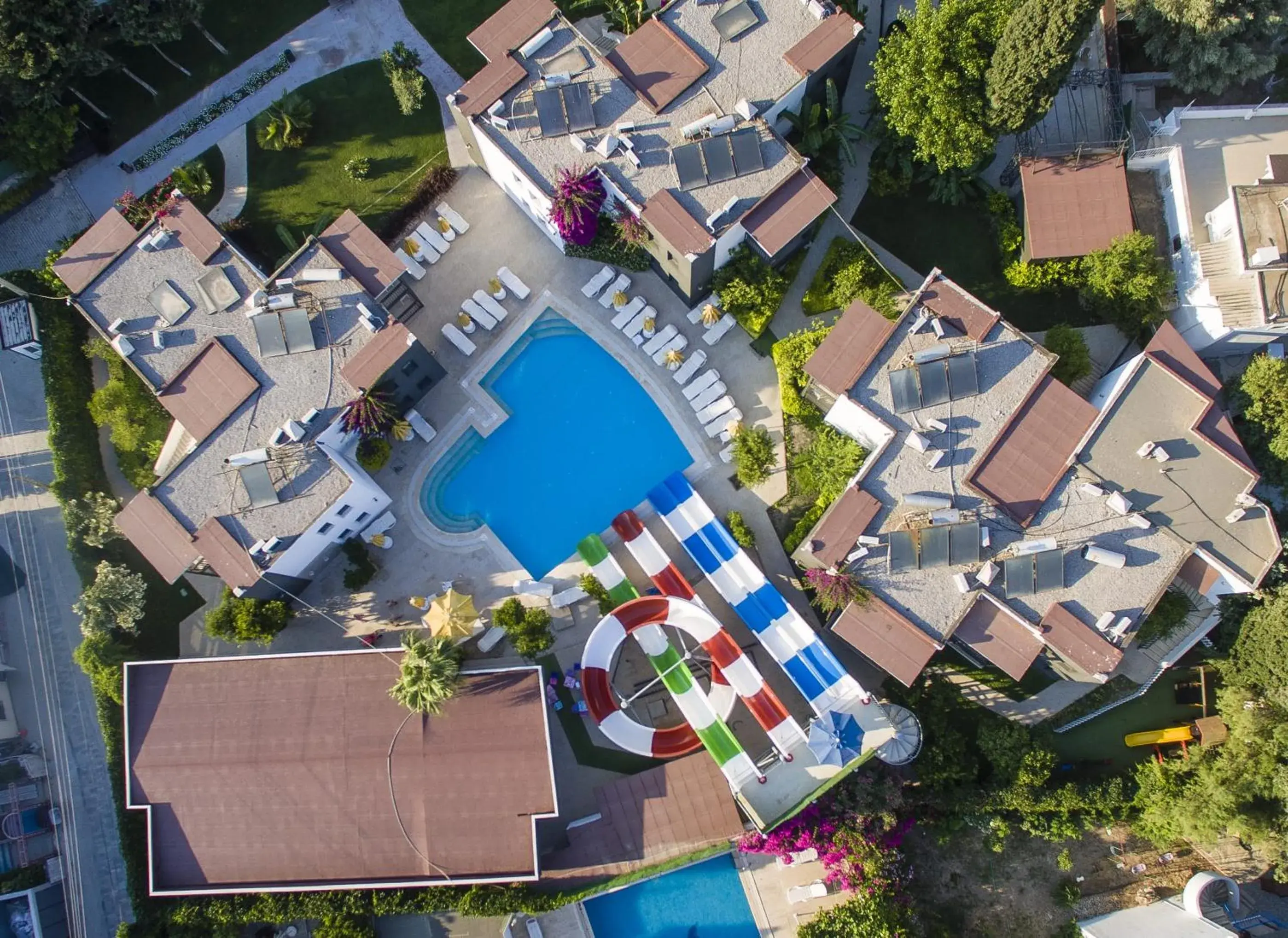 Bird's eye view in Bitez Garden Life Bird's eye view in Bitez Garden Life