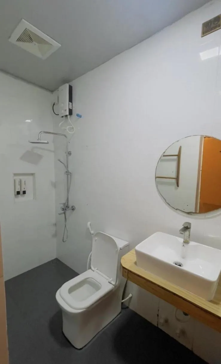Toilet in Sandy Heaven Maldives
