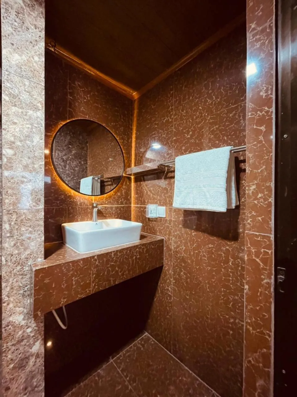 Shower in Sandy Heaven Maldives
