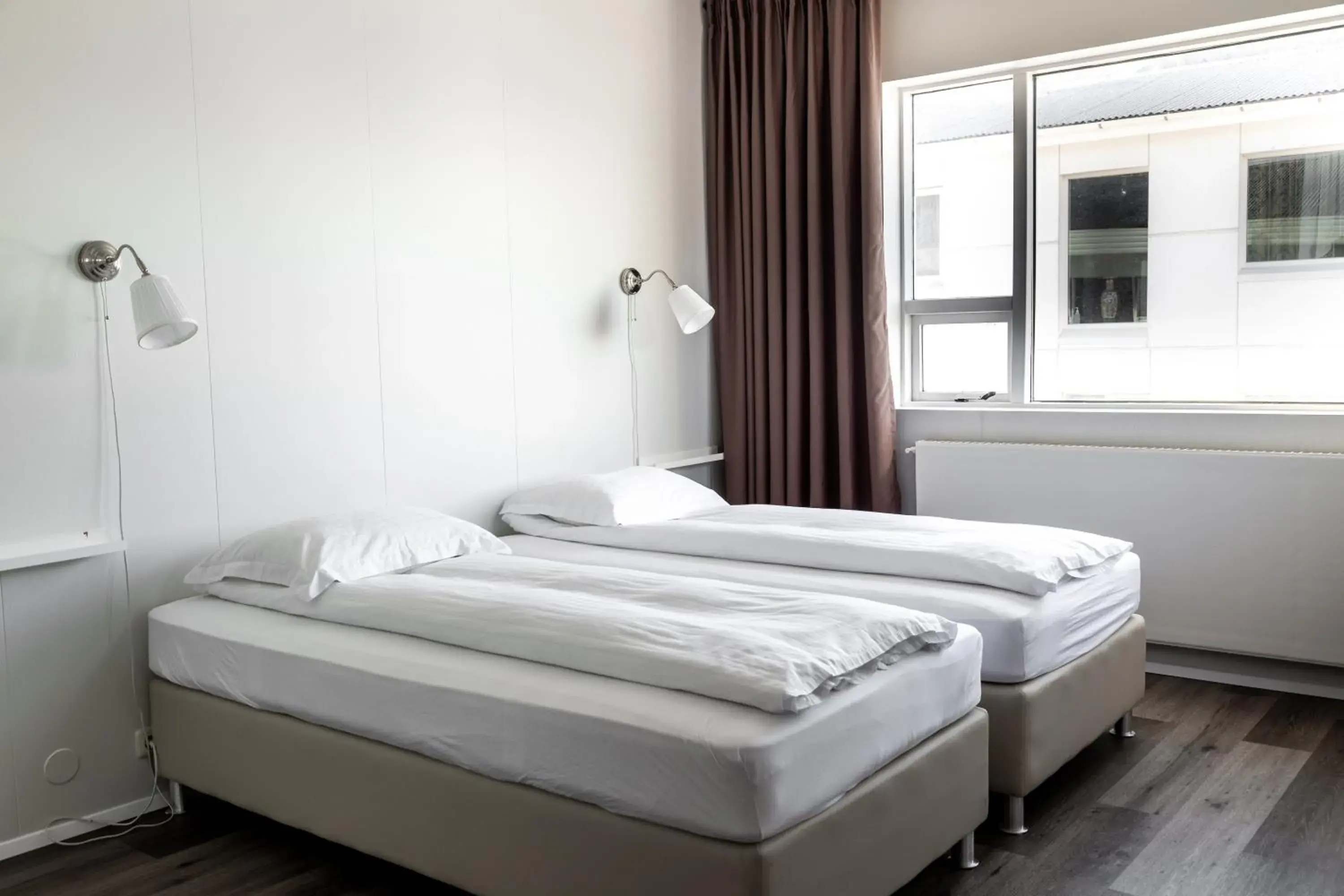 Double or Twin Room with Private Bathroom - single occupancy in Guesthouse Hamar Double or Twin Room with Private Bathroom - single occupancy in Guesthouse Hamar
