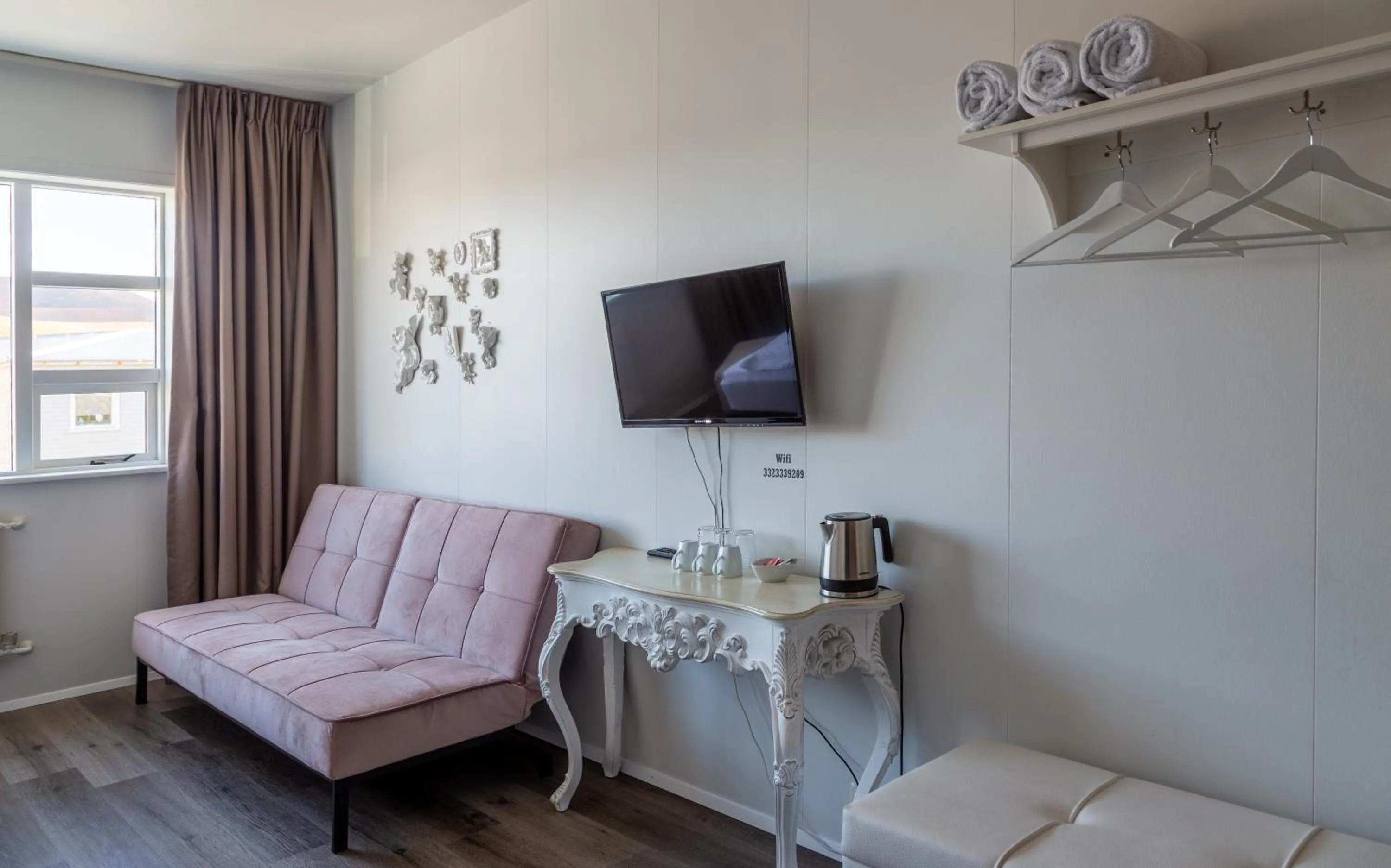 TV and multimedia in Guesthouse Hamar