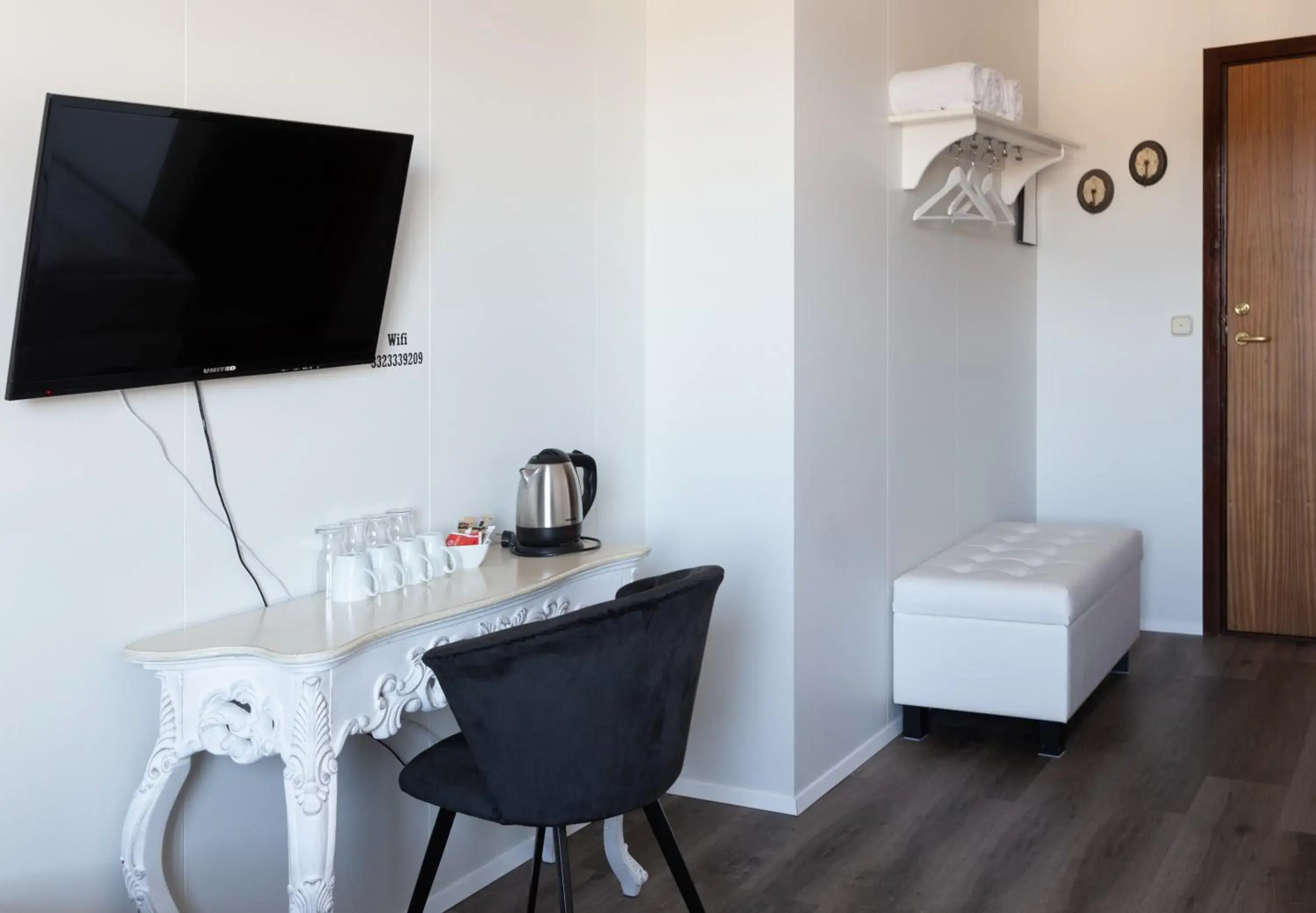 Family Room (Max 2 adults 2 Children) with private Bathroom in Guesthouse Hamar Family Room (Max 2 adults 2 Children) with private Bathroom in Guesthouse Hamar