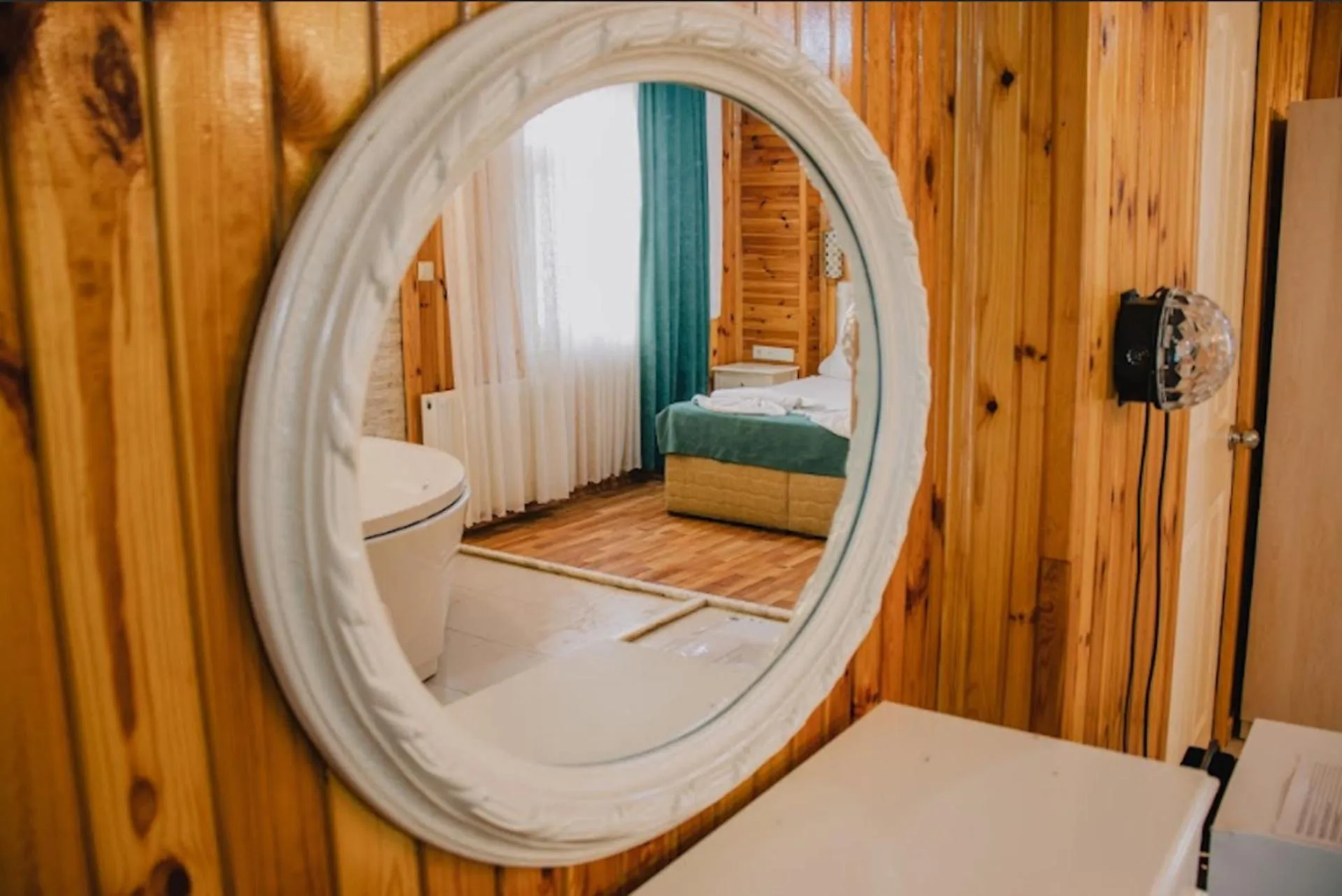 Decorative detail, Bed in Ağva Ayışığı Otel