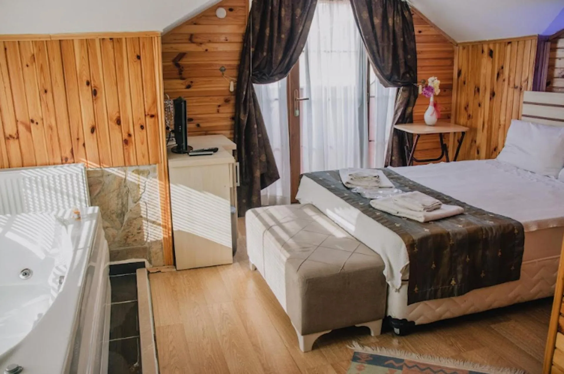 Bed in Ağva Ayışığı Otel