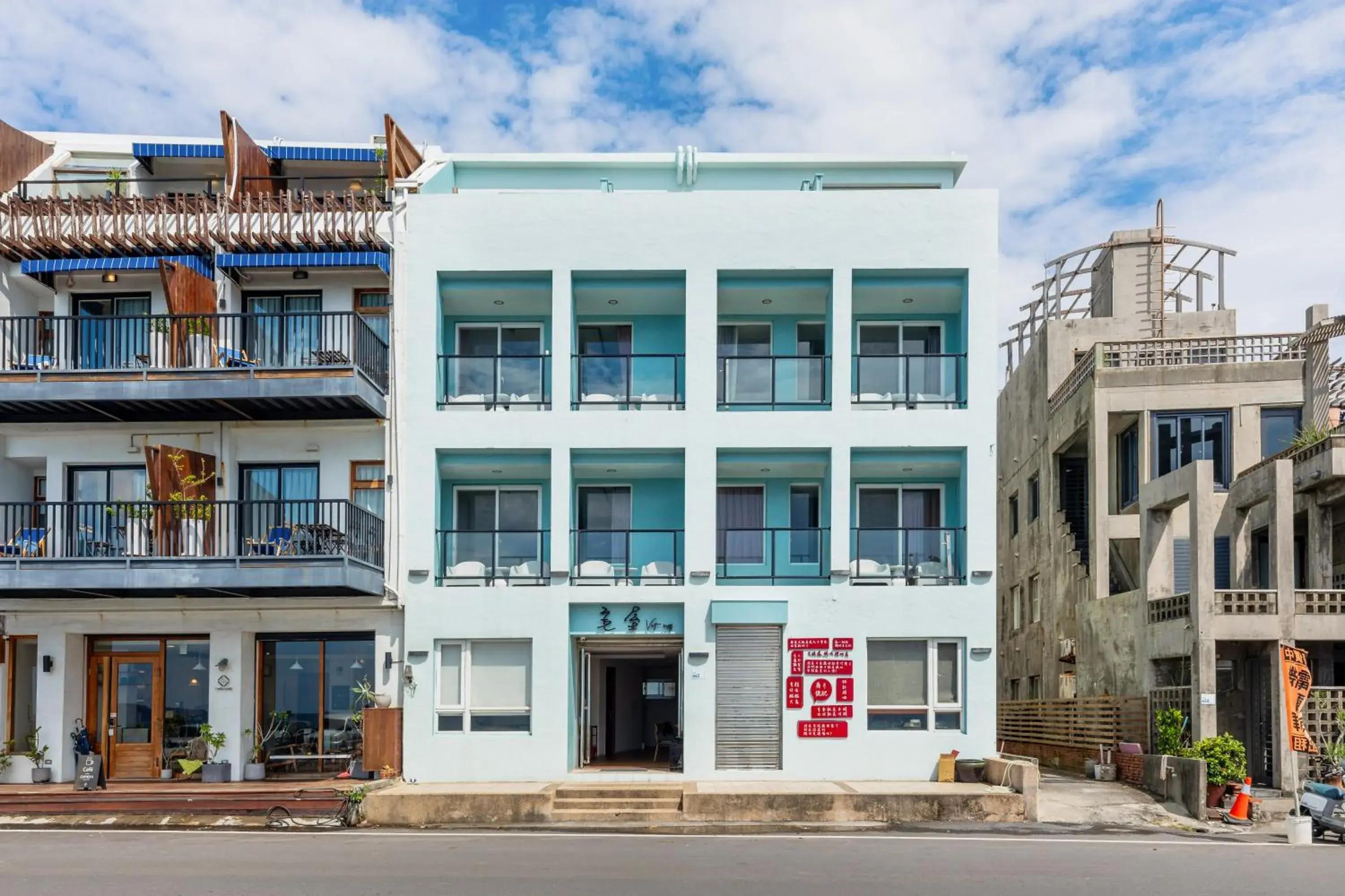 Property building in Jhai Wu Property building in Jhai Wu