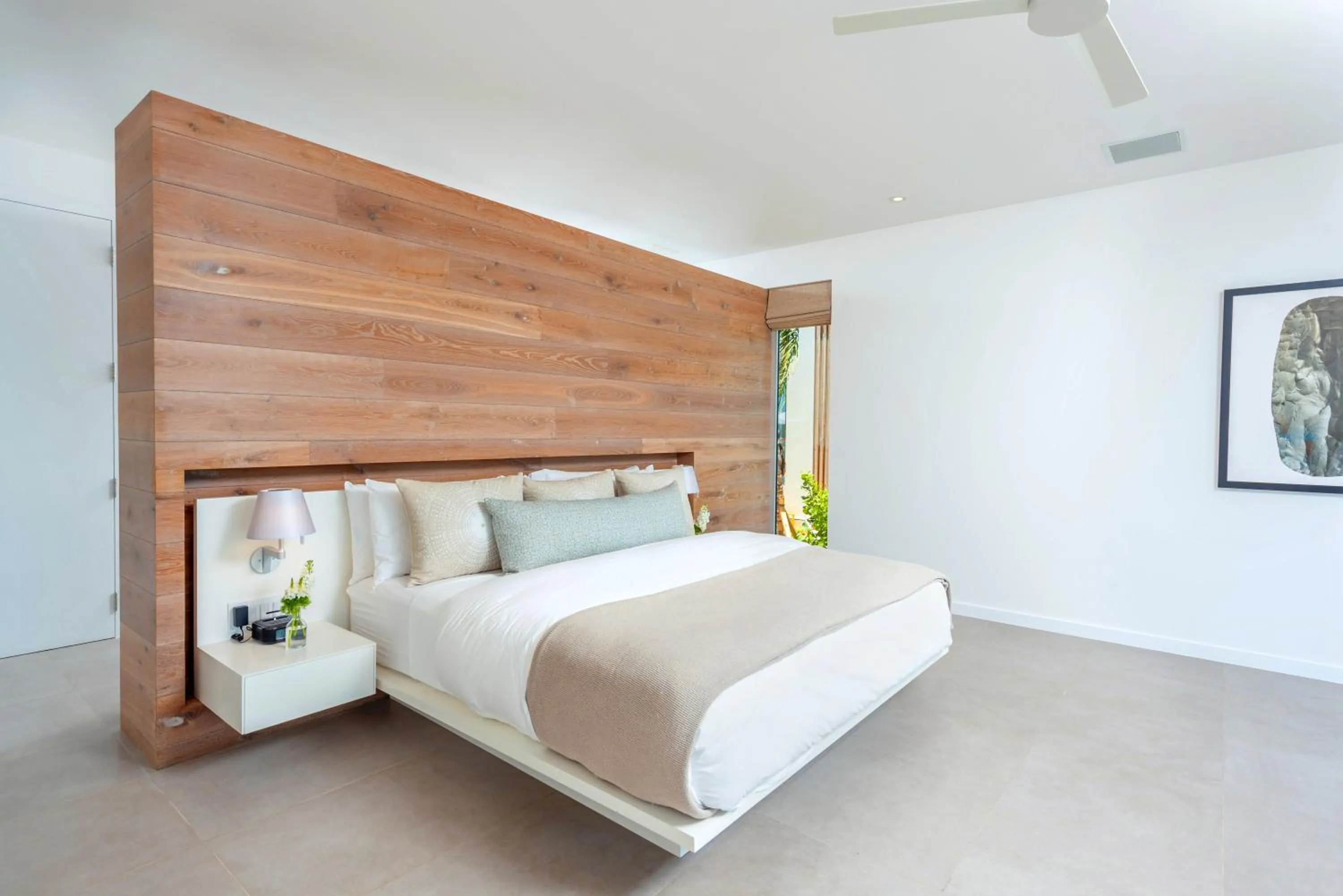 Bed in Beach Enclave