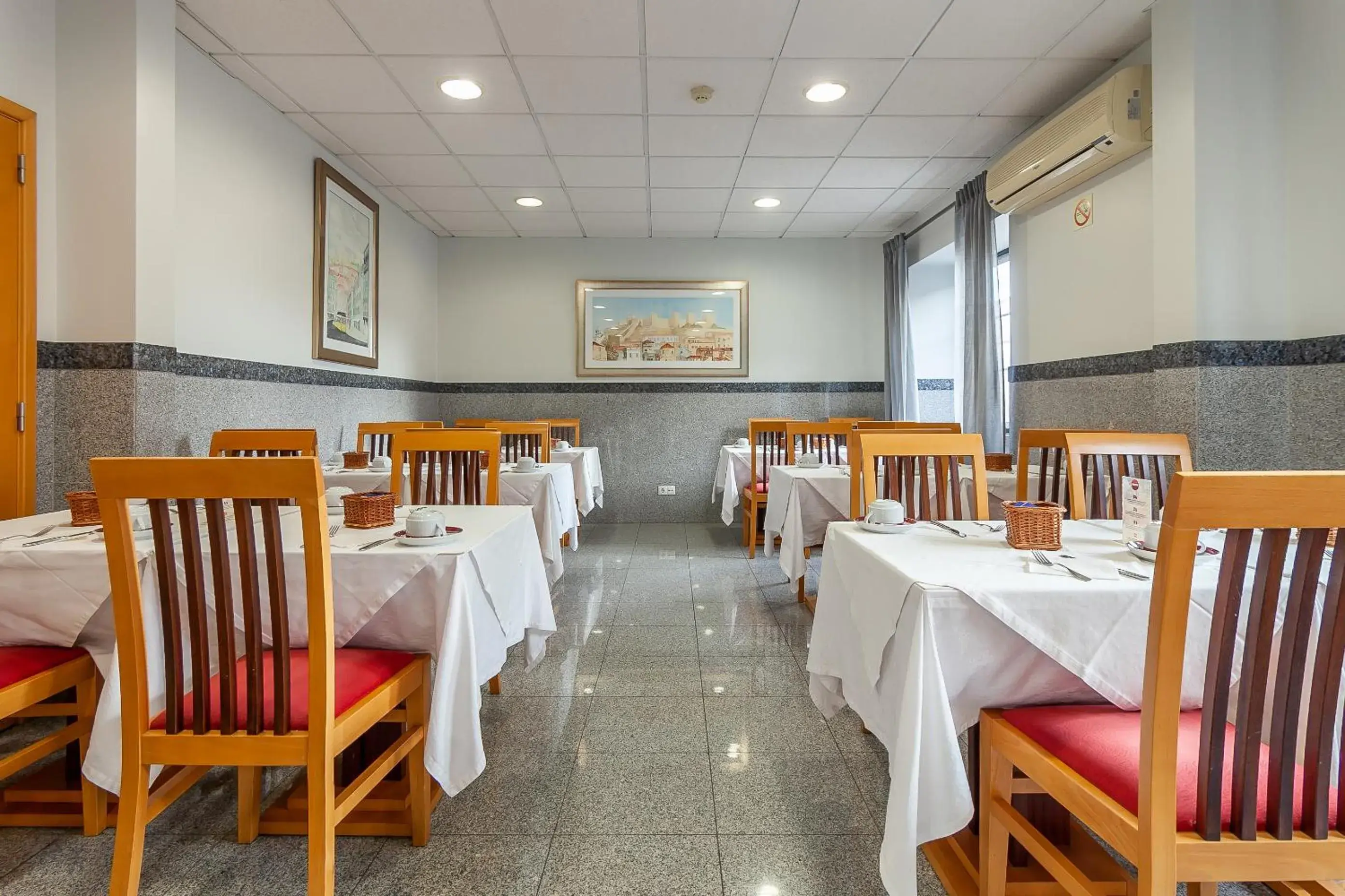 Restaurant/places to eat in Residencial Horizonte Restaurant/places to eat in Residencial Horizonte