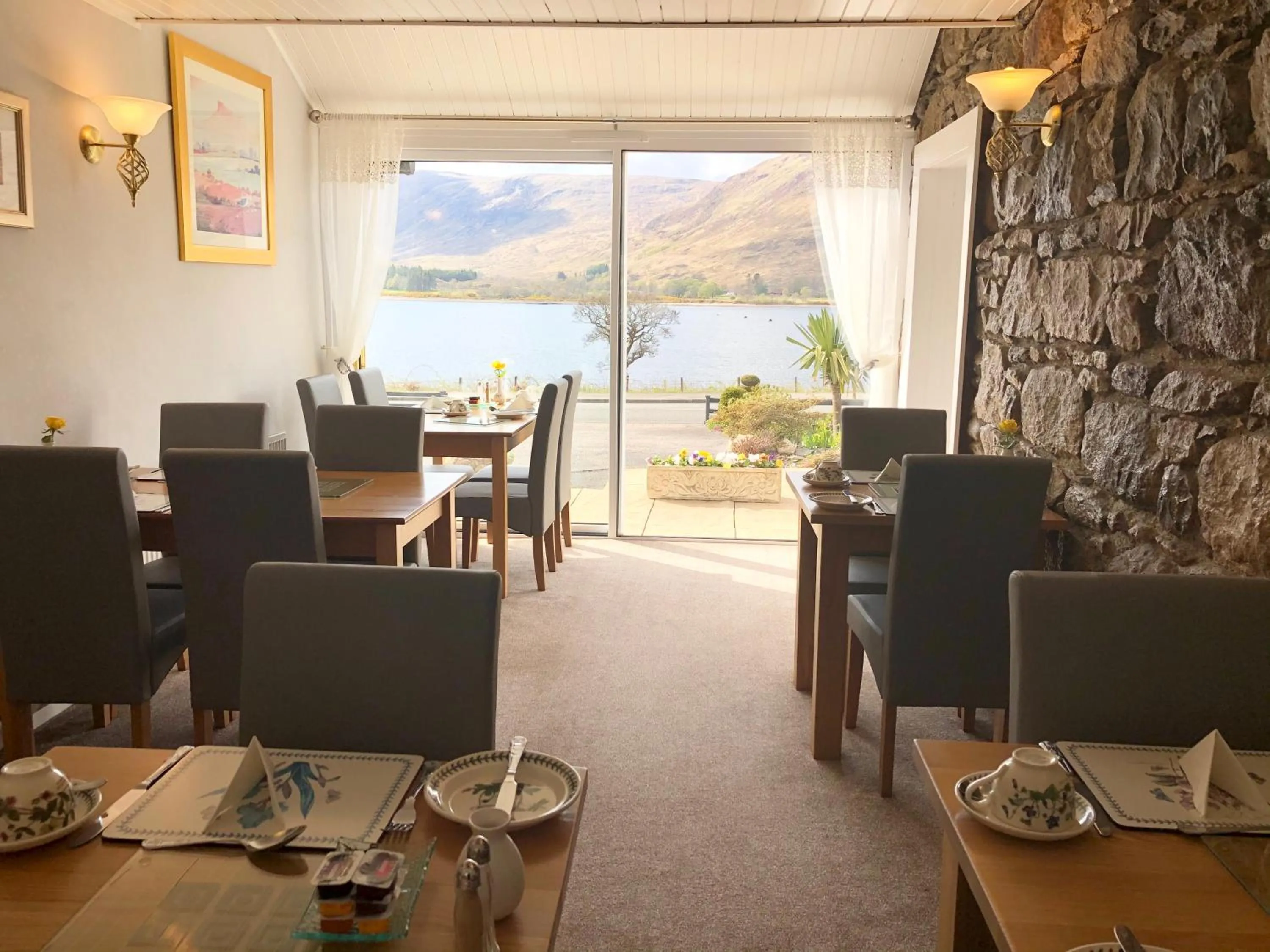 Dining area in Hillview Guest House