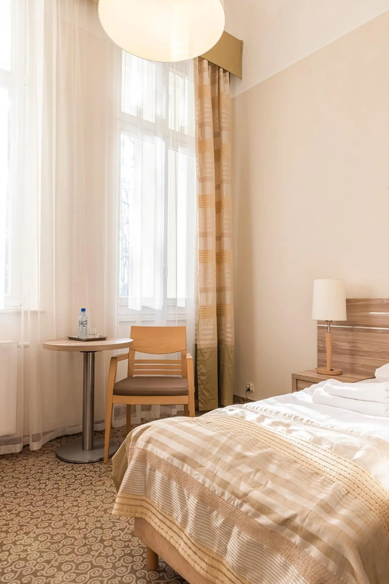 Photo of the whole room, Bed in Hotel Cesarskie Ogrody