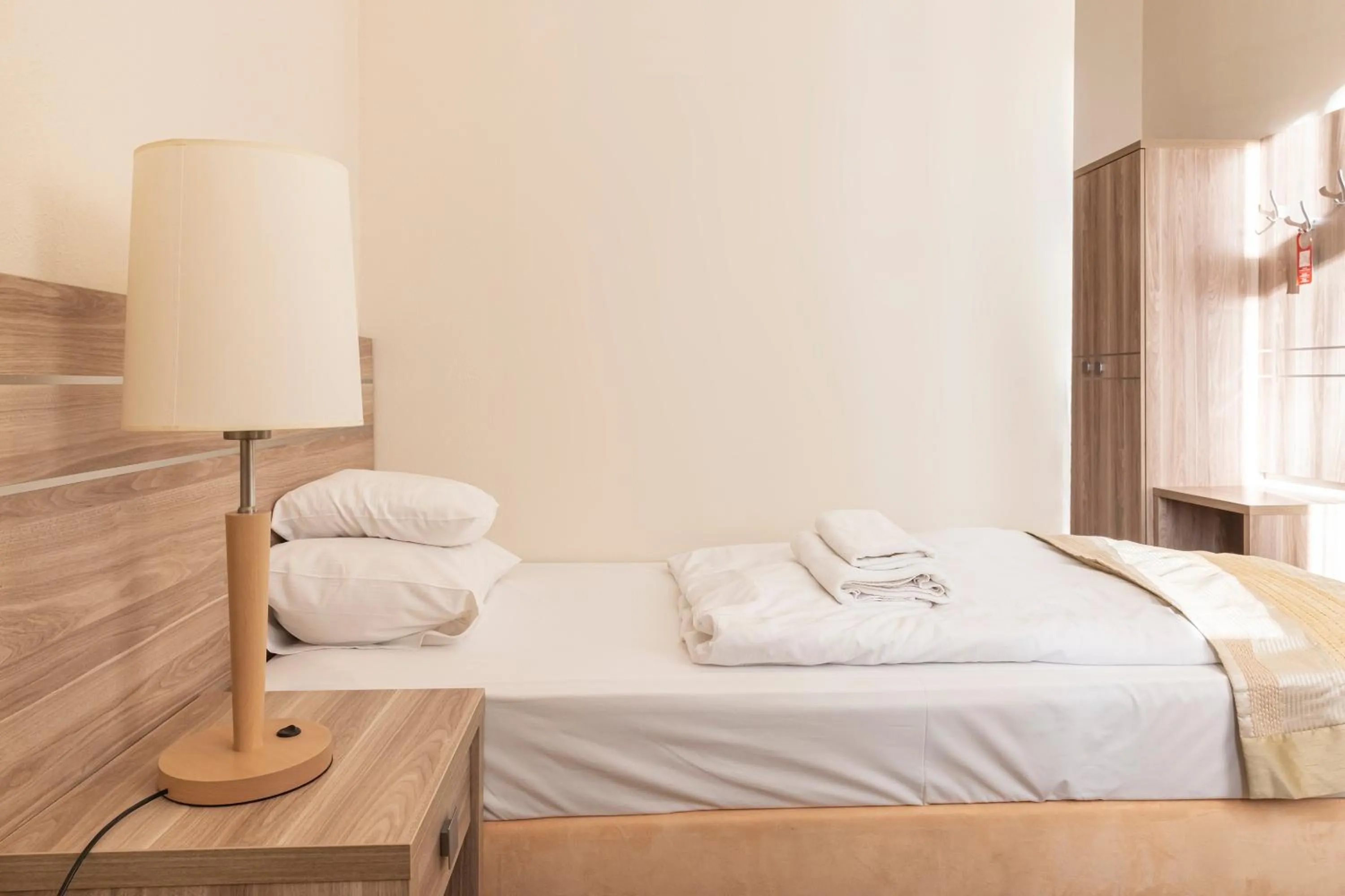 Photo of the whole room, Bed in Hotel Cesarskie Ogrody