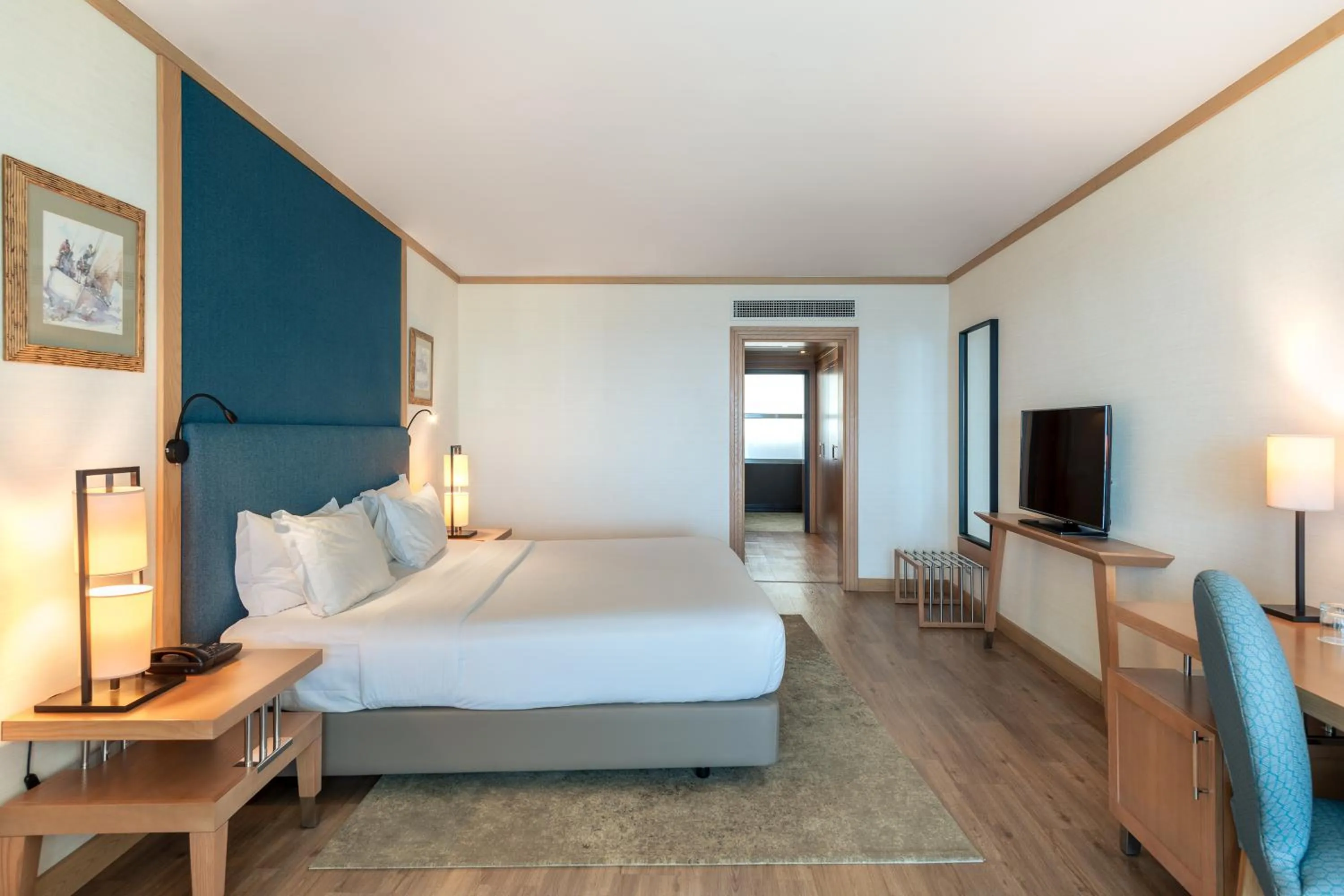 Bed in Sesimbra Oceanfront Hotel - Preferred Hotels and Resorts