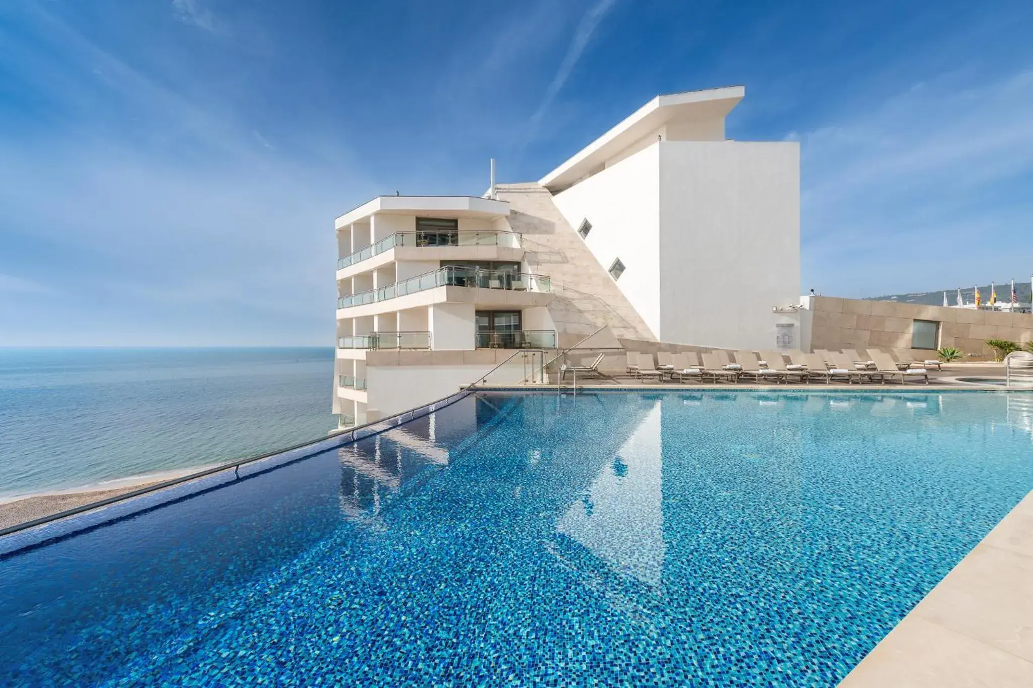 Sesimbra Oceanfront Hotel - Preferred Hotels and Resorts Sesimbra Oceanfront Hotel - Preferred Hotels and Resorts