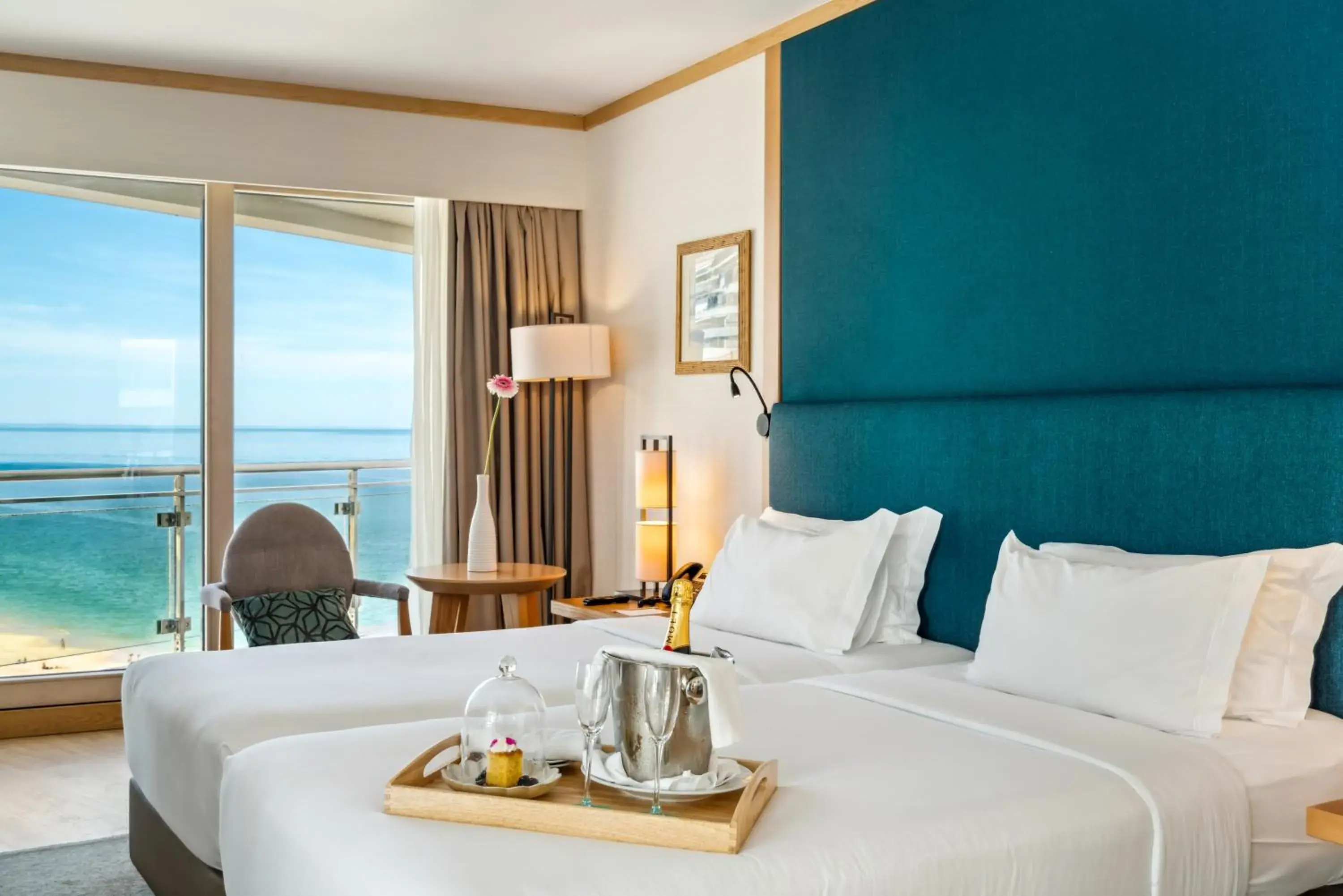 Bed in Sesimbra Oceanfront Hotel - Preferred Hotels and Resorts Bed in Sesimbra Oceanfront Hotel - Preferred Hotels and Resorts