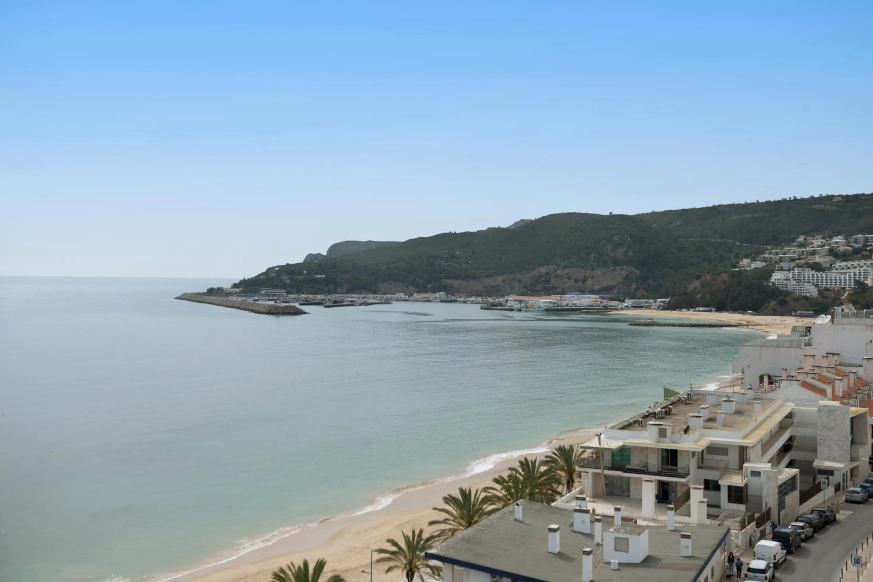 Beach in Sesimbra Oceanfront Hotel - Preferred Hotels and Resorts